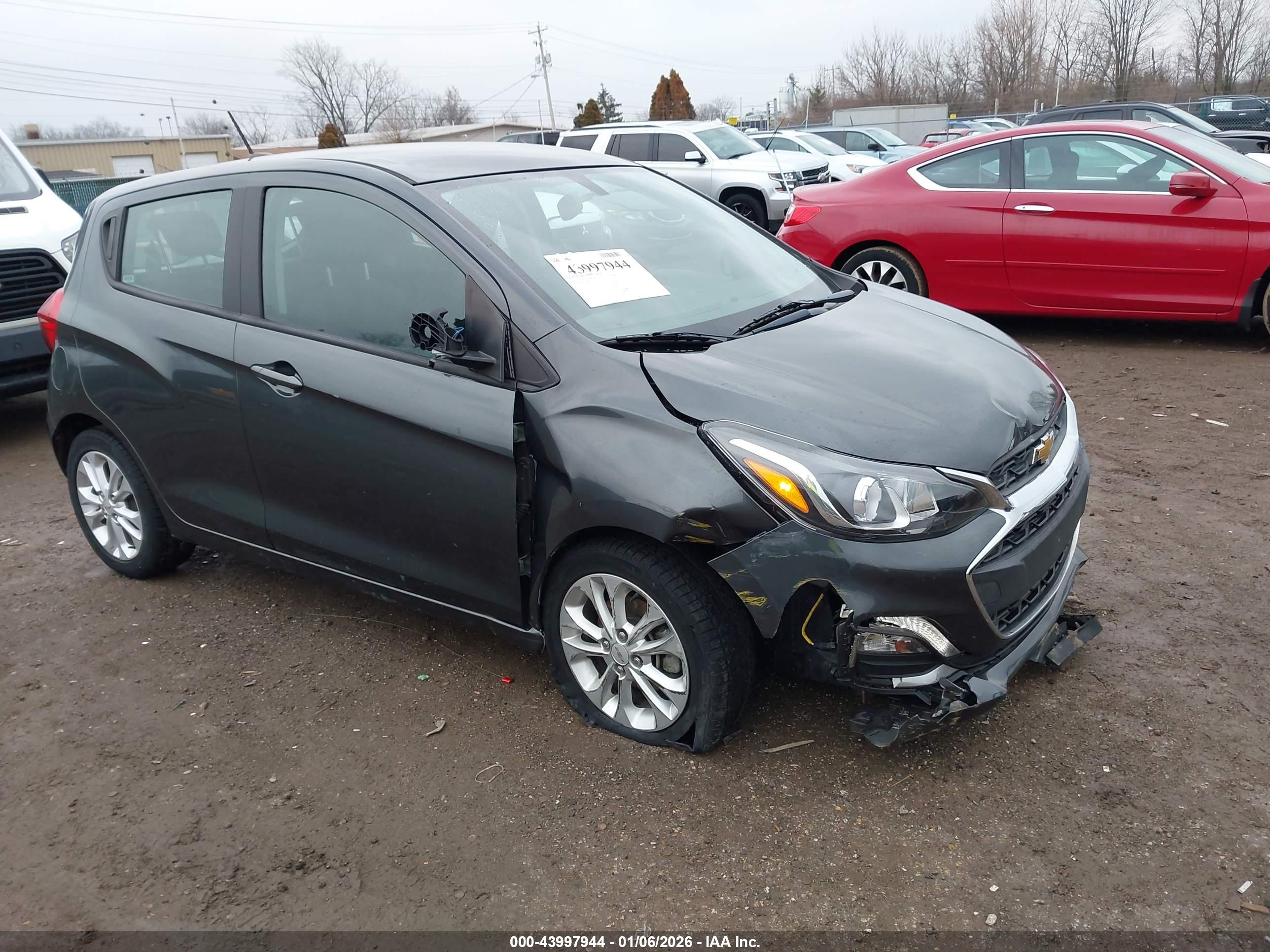 CHEVROLET SPARK image 6