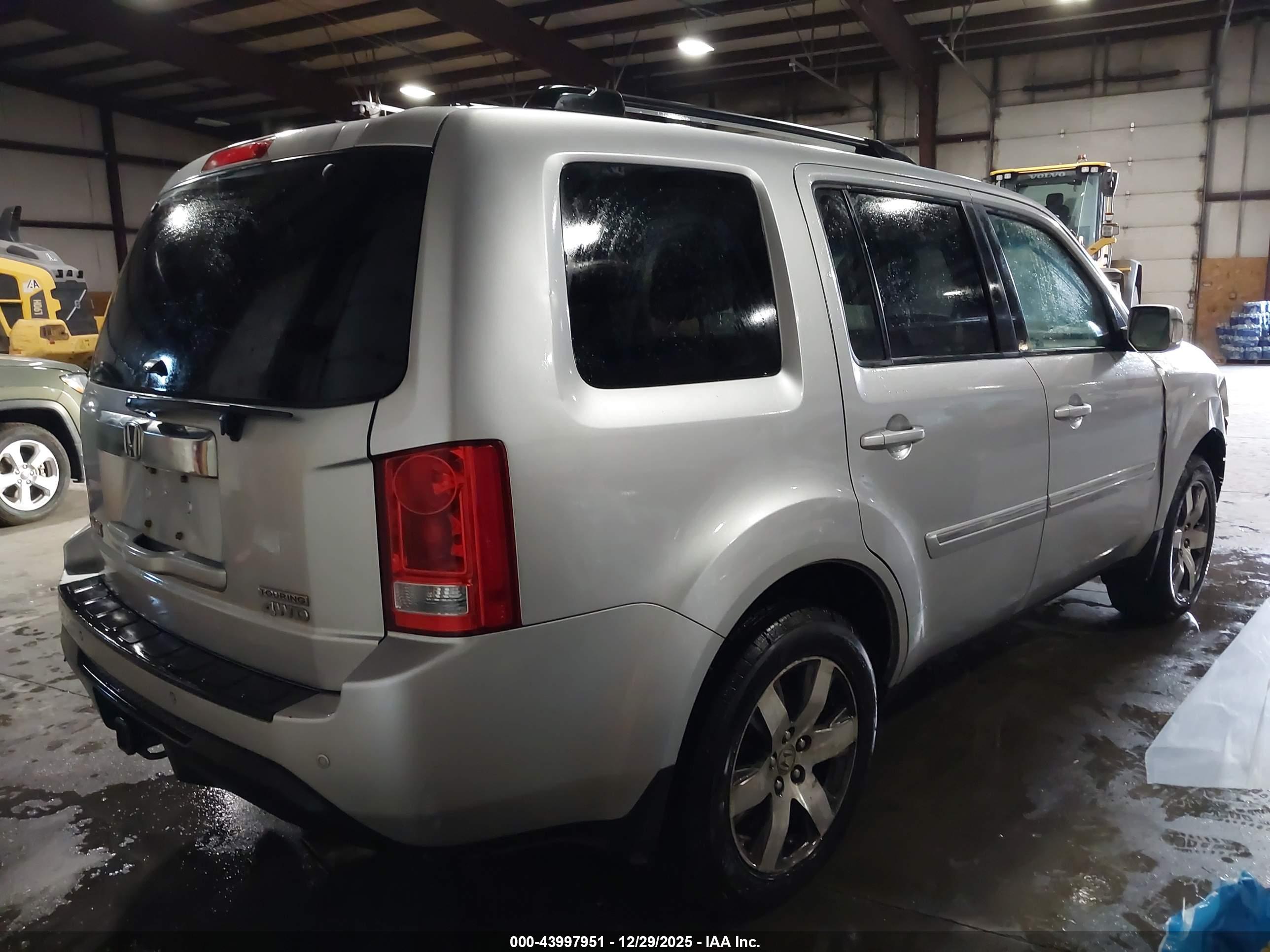 HONDA PILOT image 4