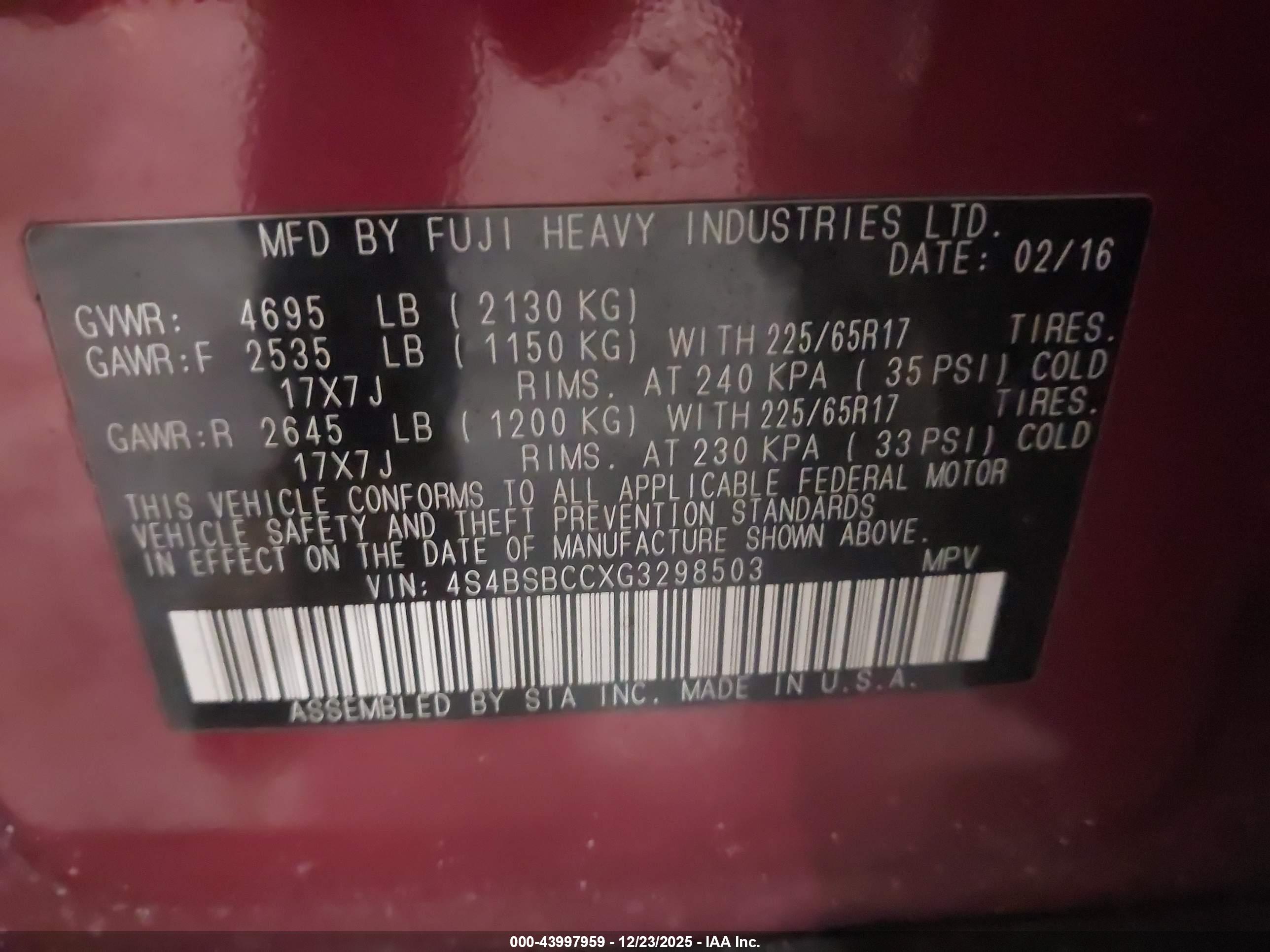 SUBARU OUTBACK image 9