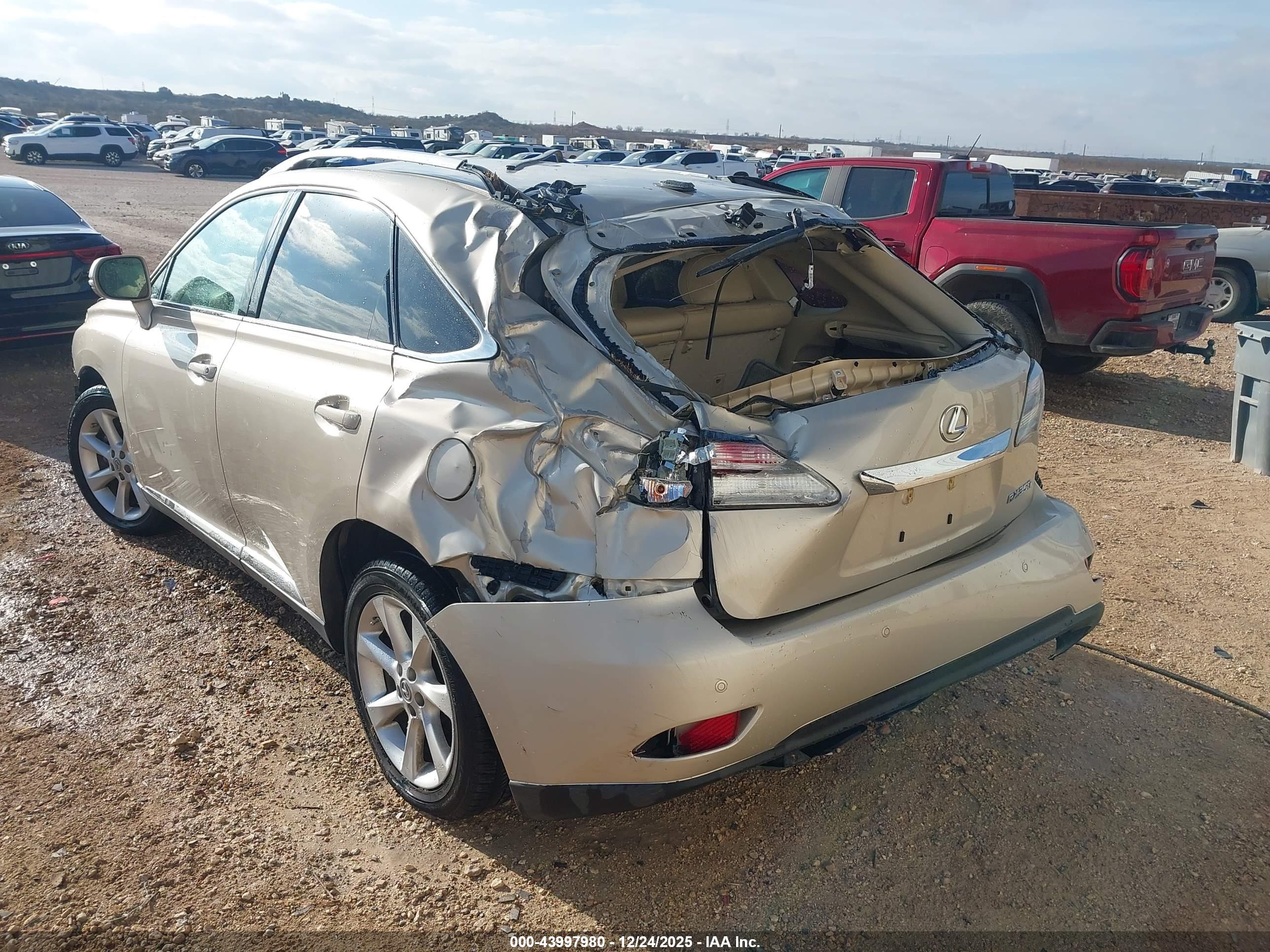 LEXUS RX image 6