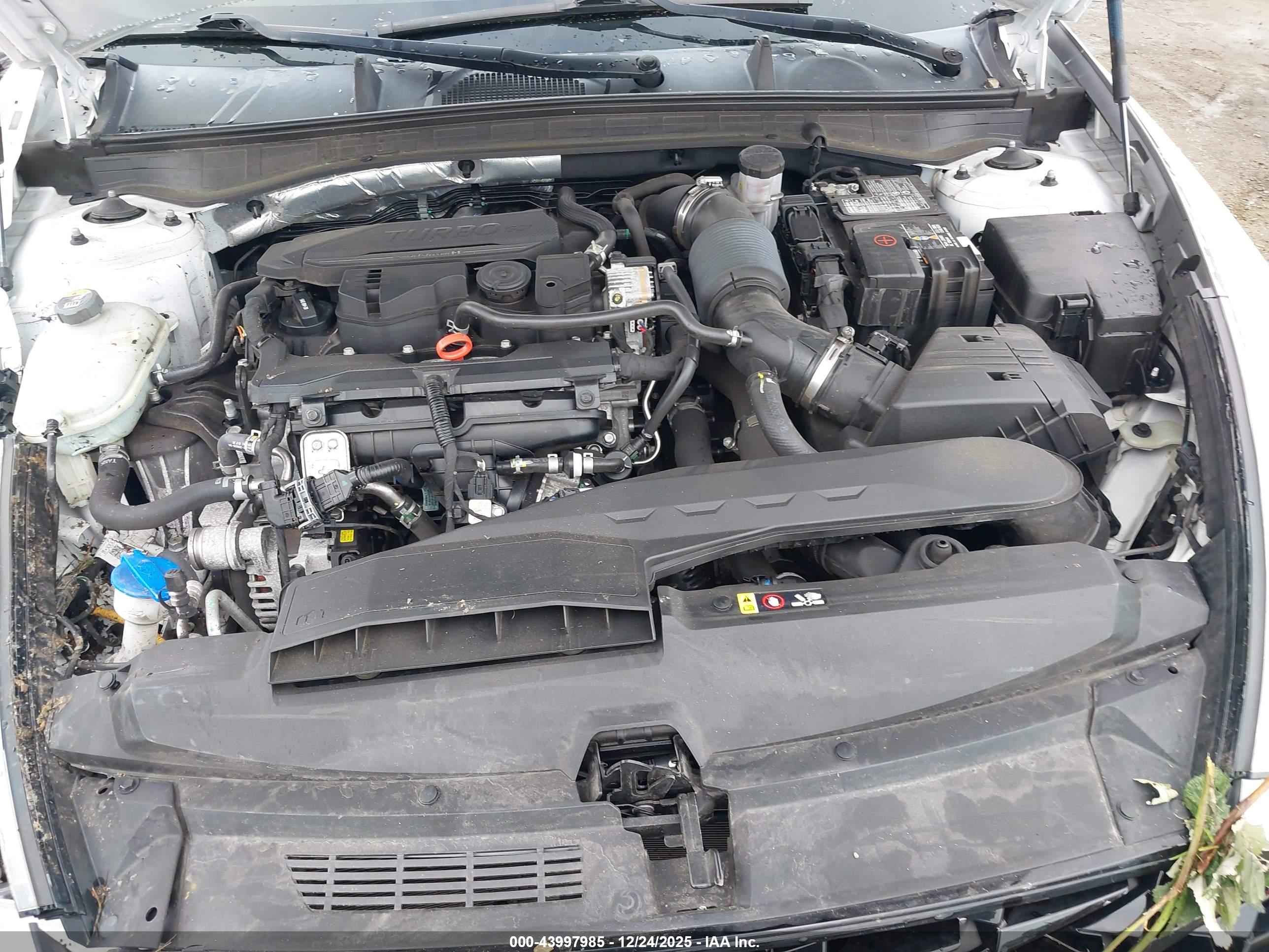HYUNDAI SONATA image 10