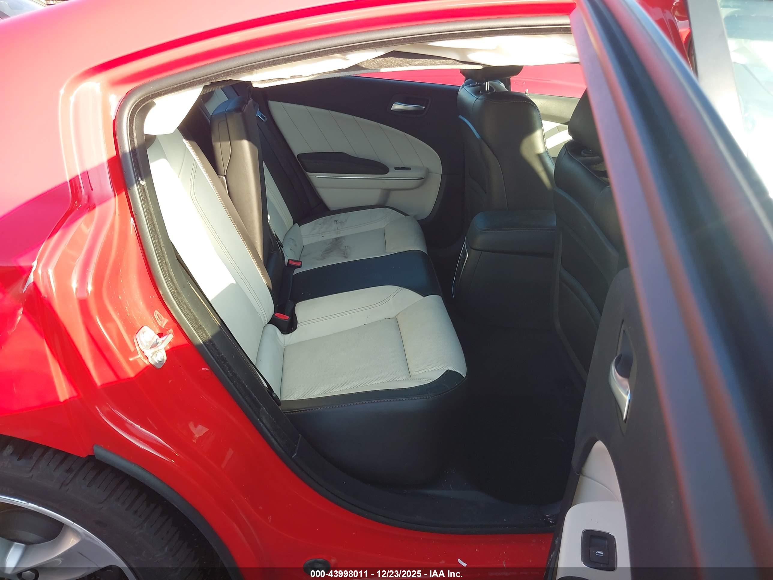 DODGE CHARGER image 8