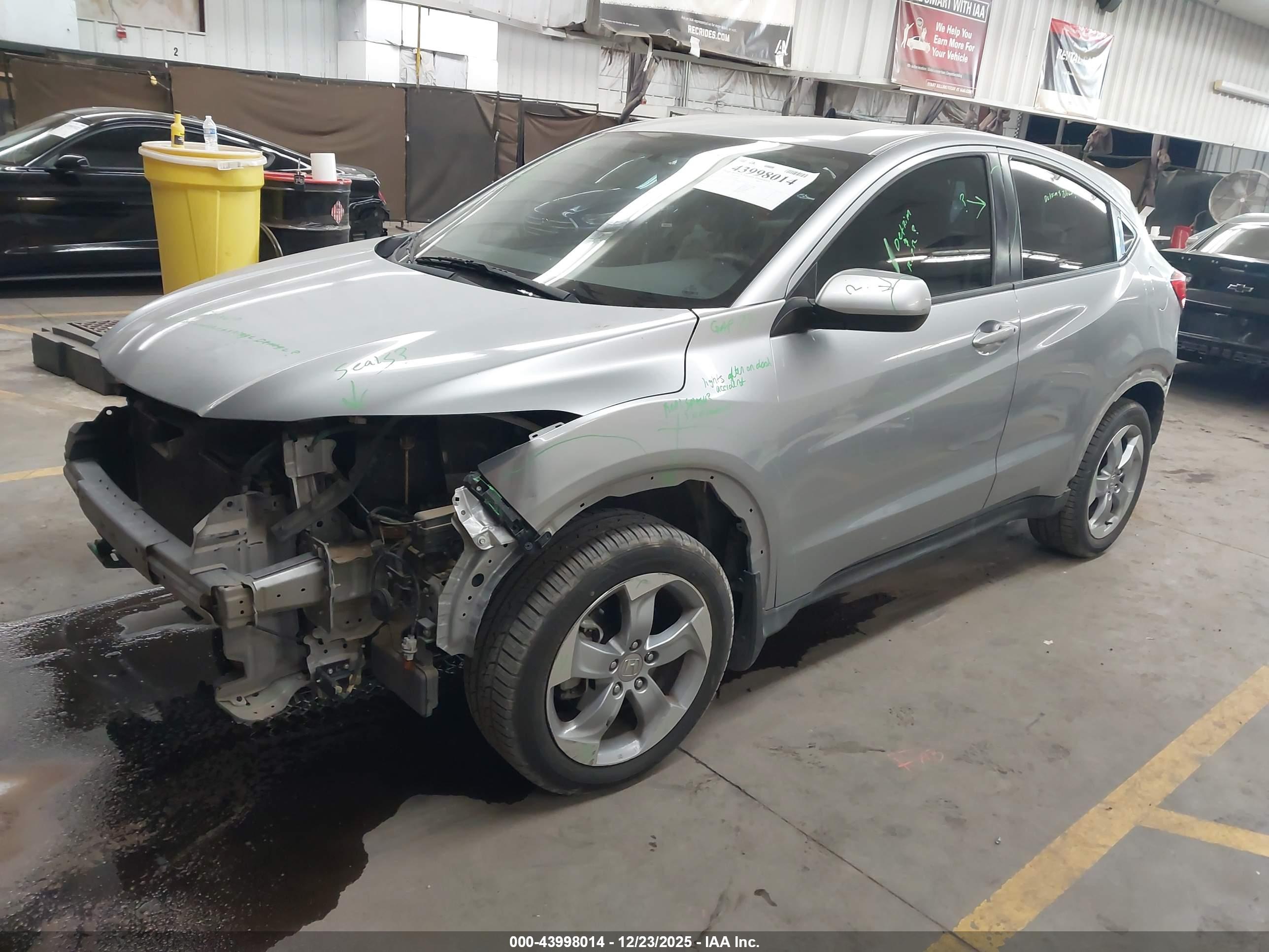 HONDA HR-V image 2
