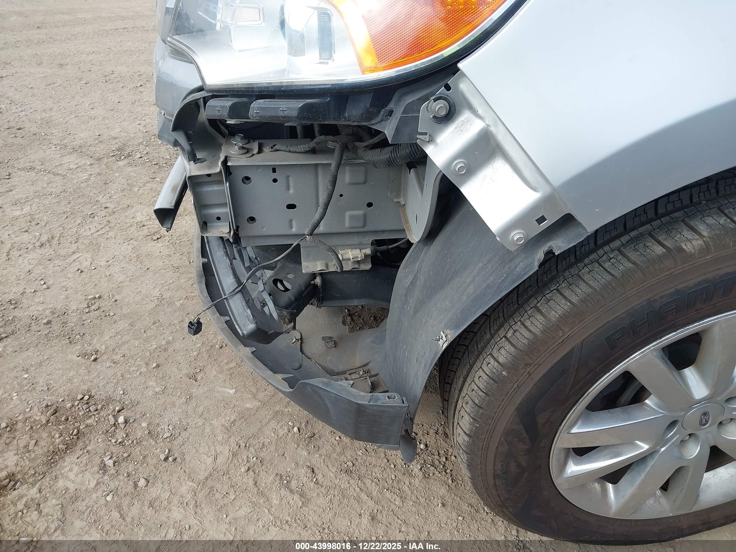 FORD EDGE image 6