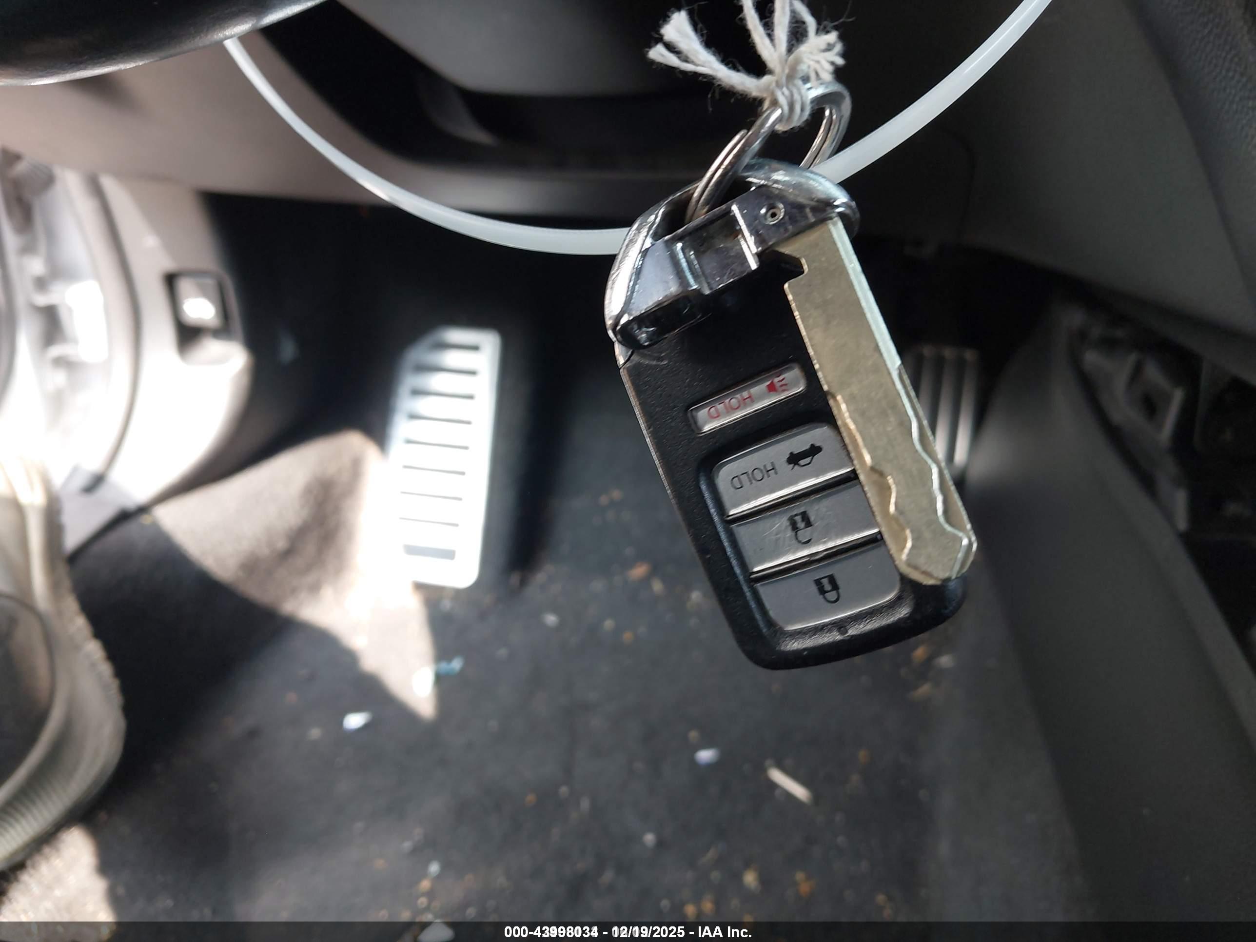 HONDA ACCORD image 11