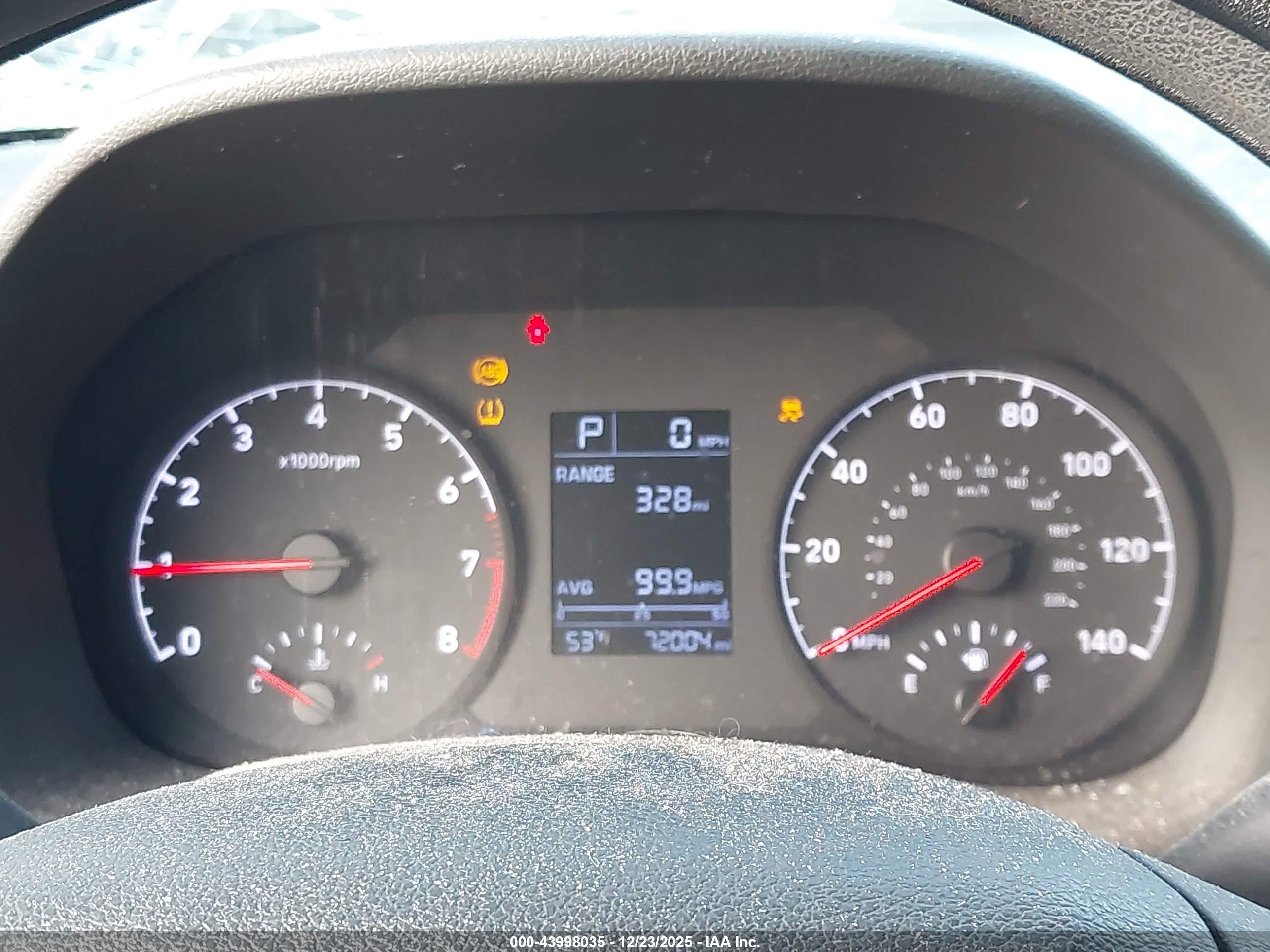 HYUNDAI ACCENT image 7