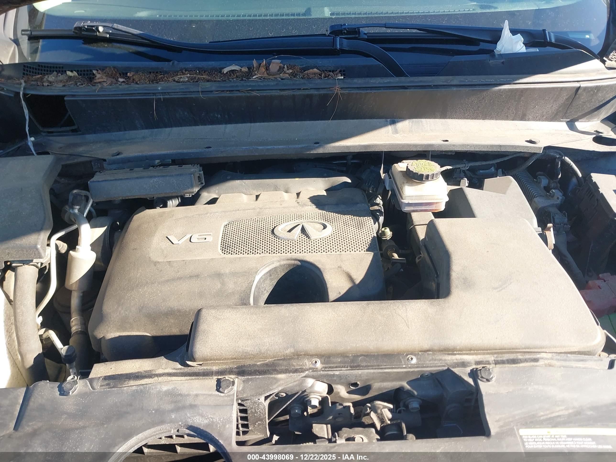 INFINITI QX60 image 10
