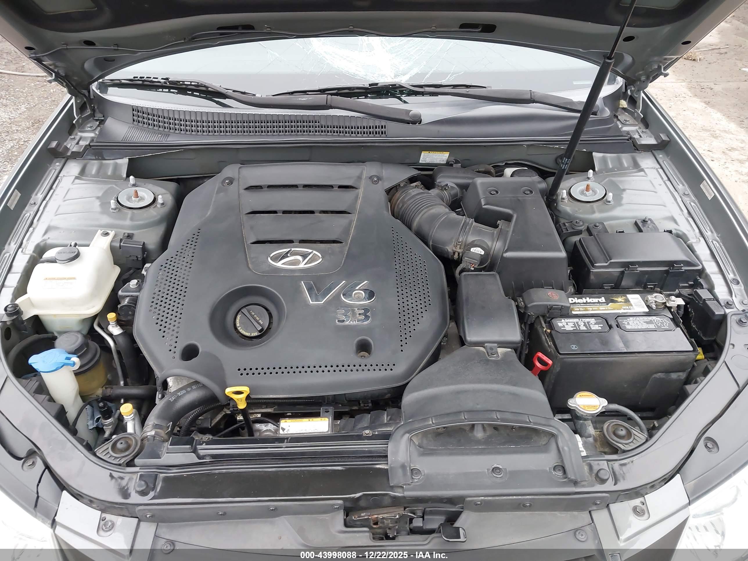 HYUNDAI SONATA image 10