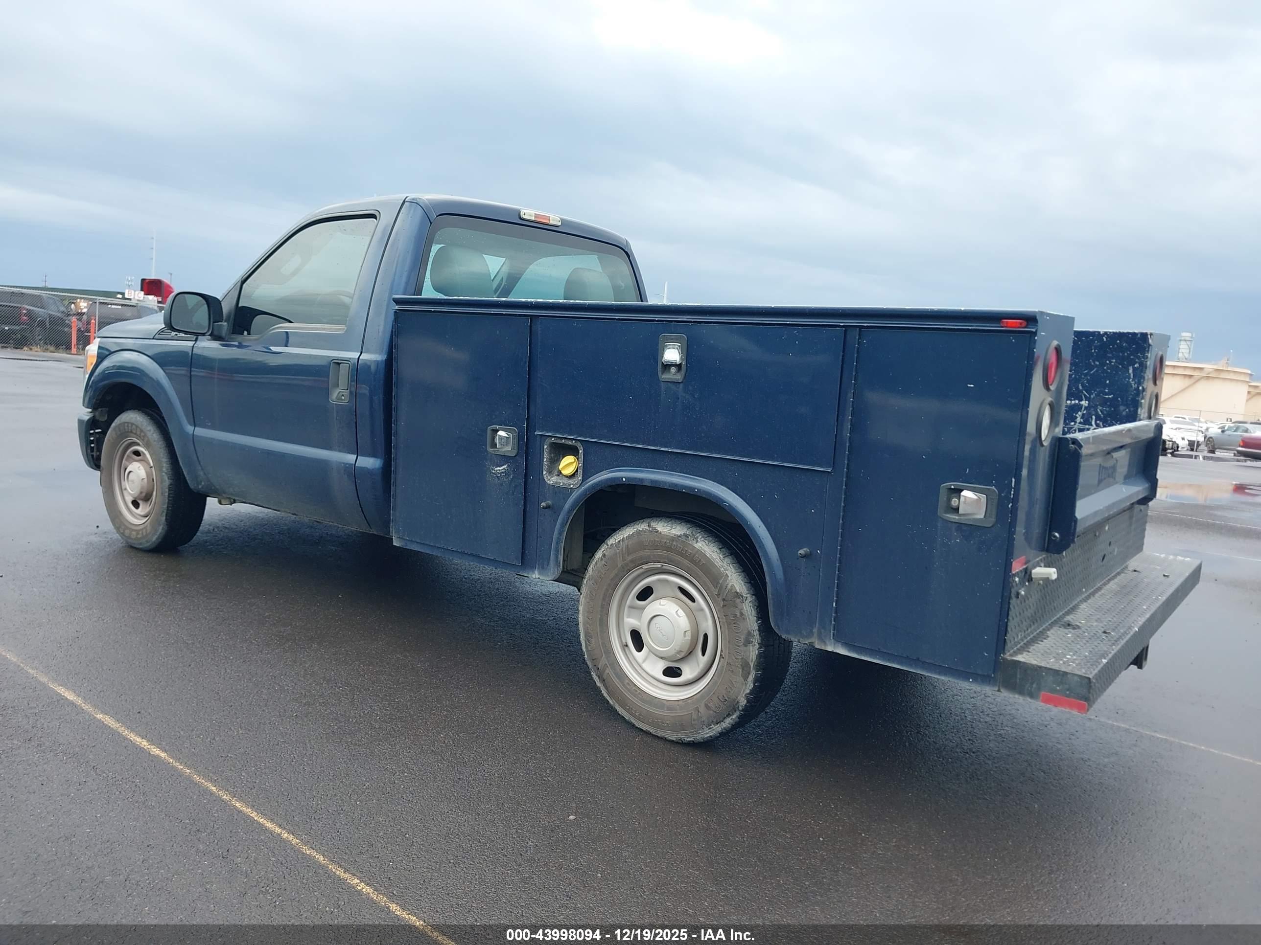 FORD F-250 image 3