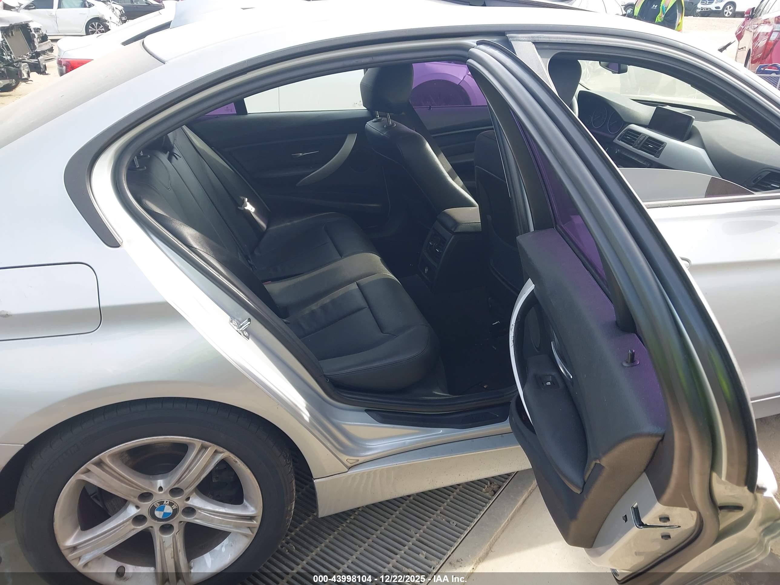 BMW 328I image 8