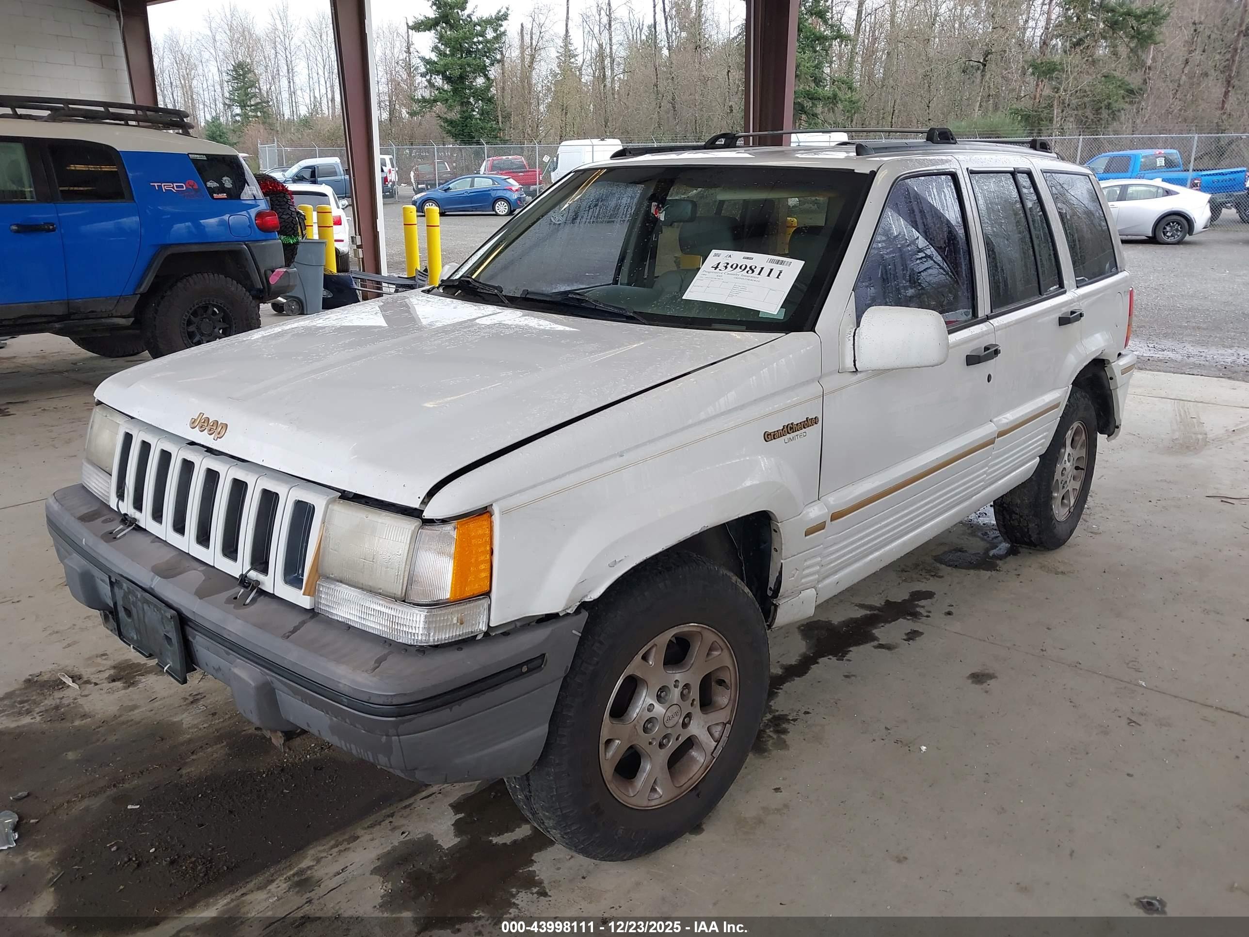 JEEP GRAND image 2