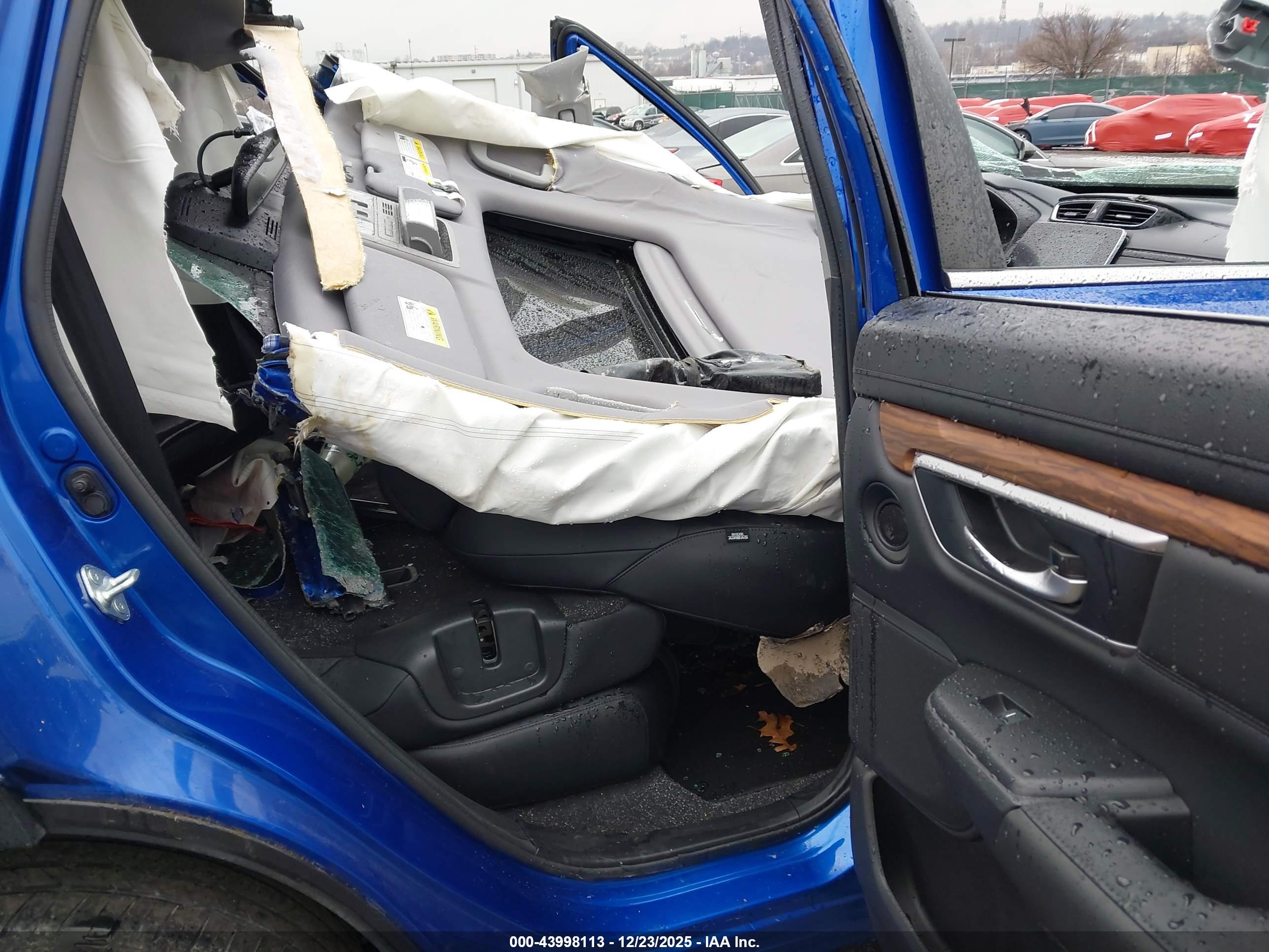 HONDA CR-V image 8