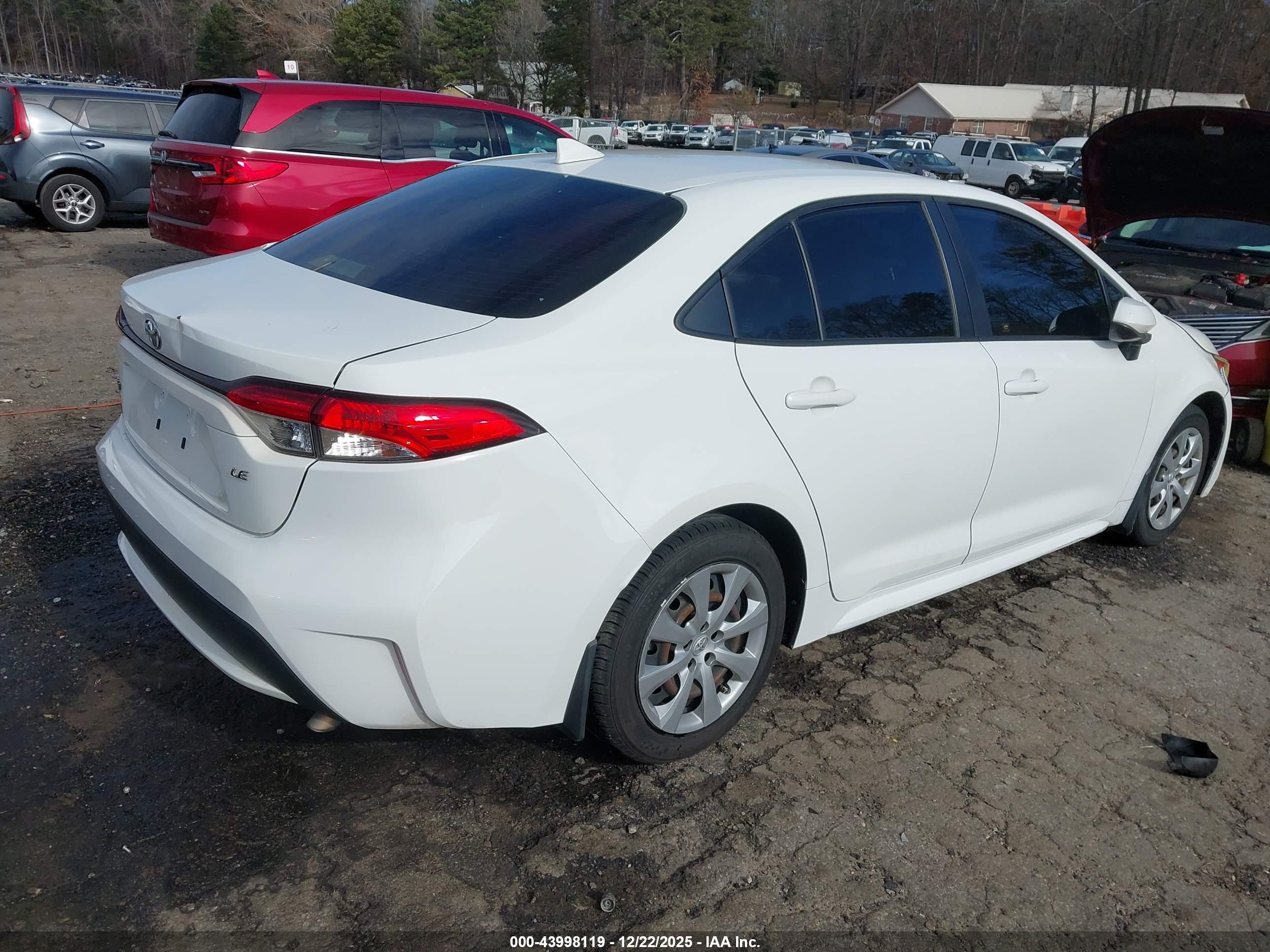 TOYOTA COROLLA image 4