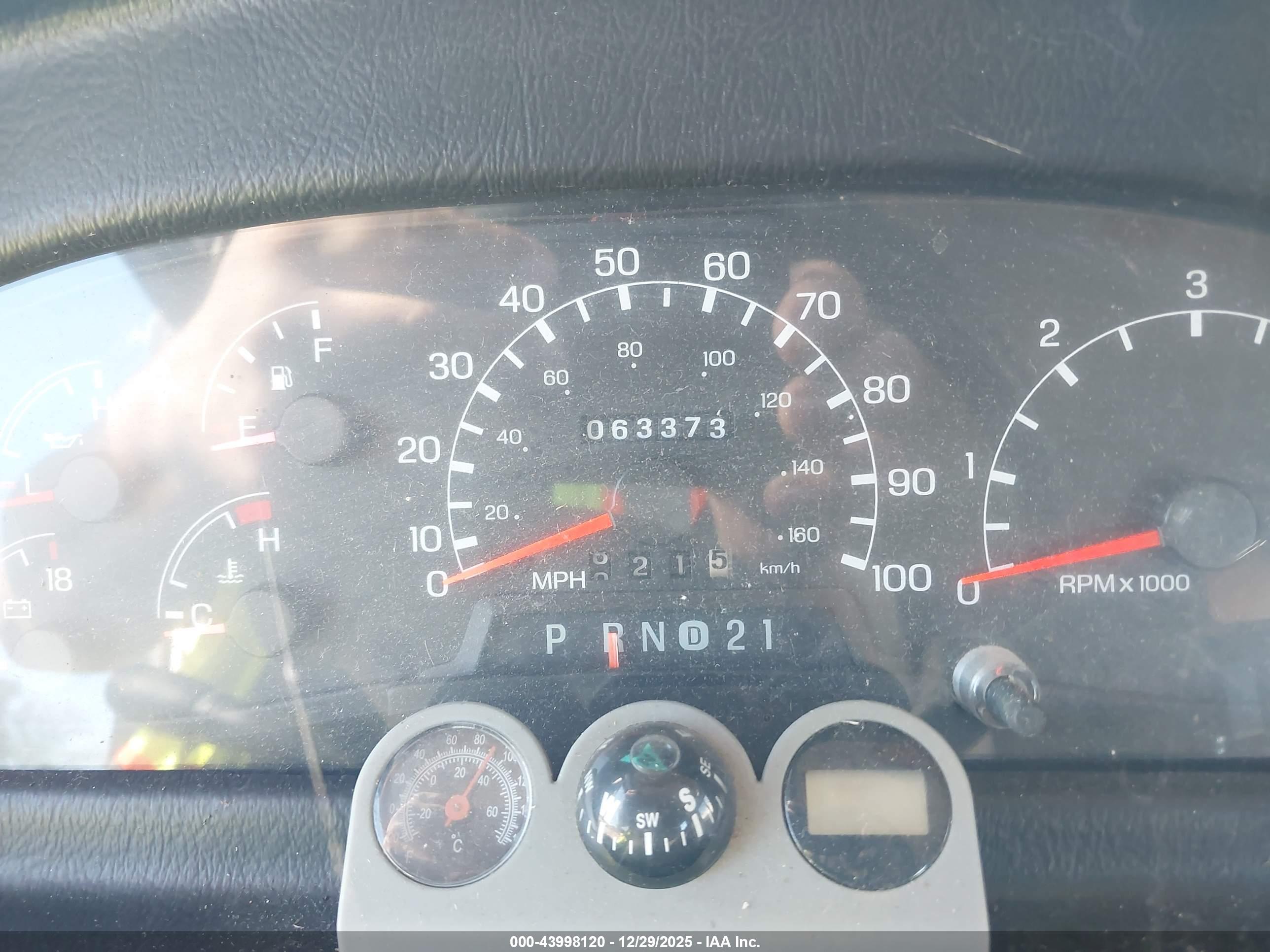 FORD F550 image 7