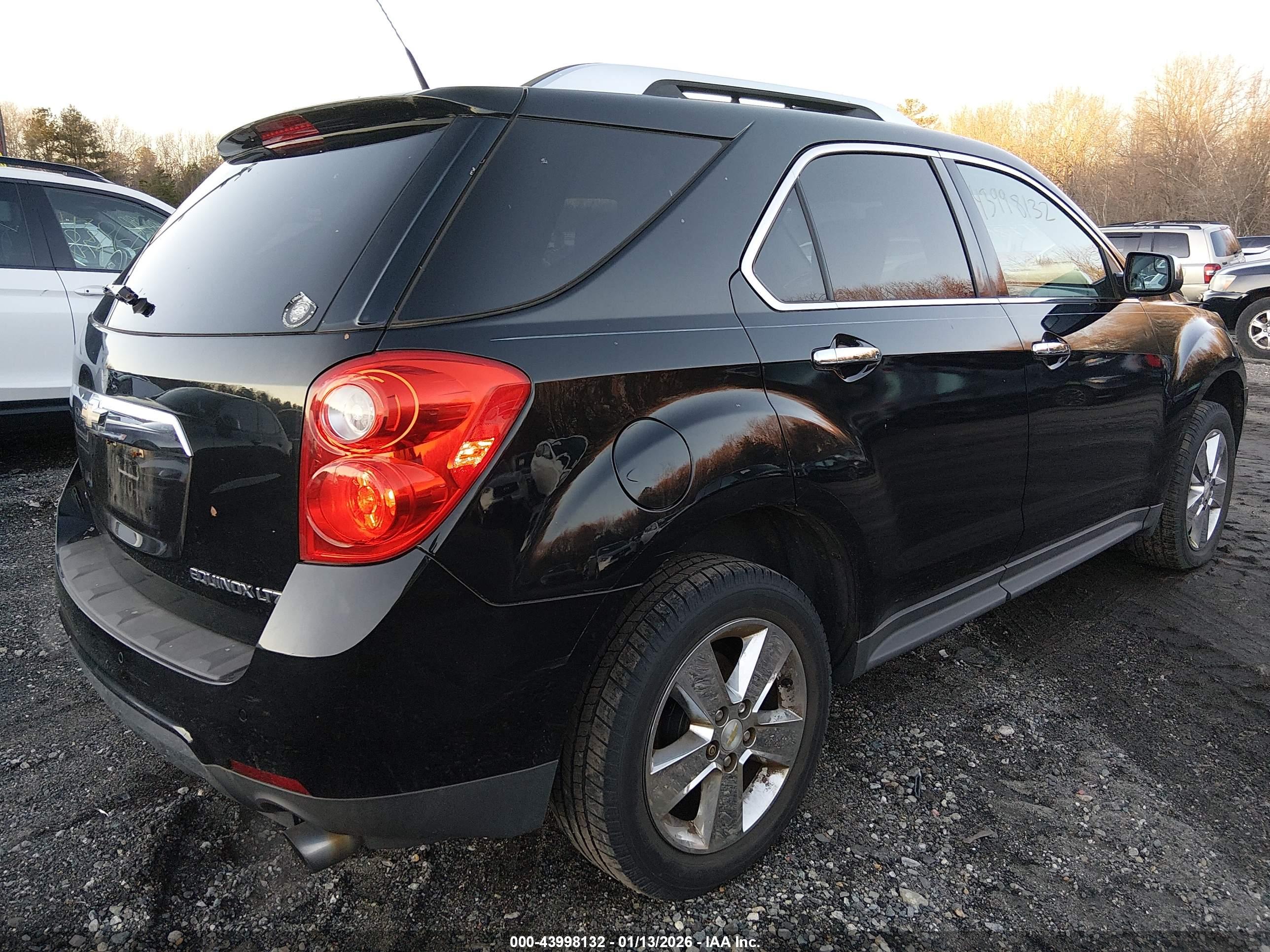 CHEVROLET EQUINOX image 4