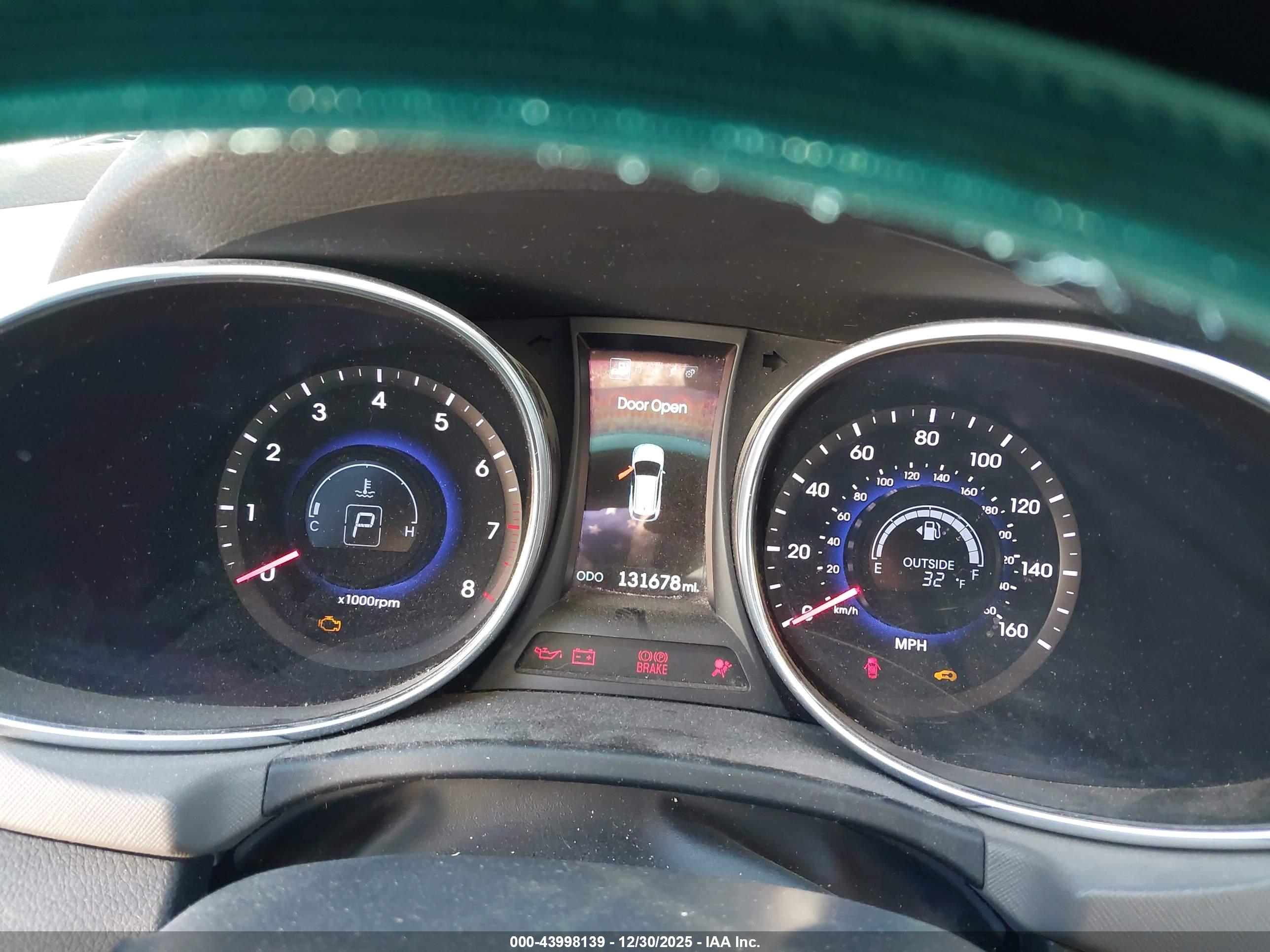HYUNDAI SANTA image 7