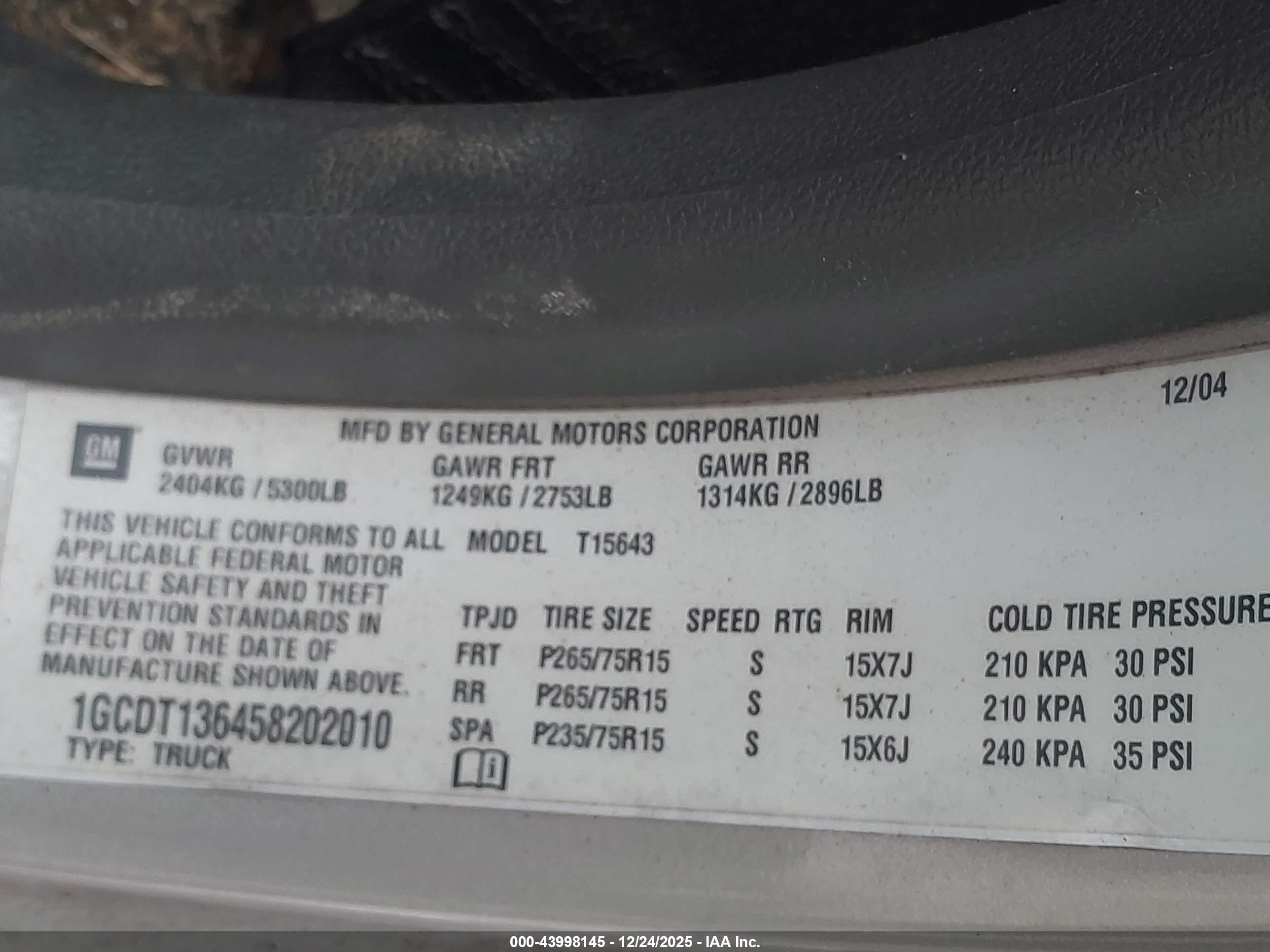 CHEVROLET COLORADO image 9