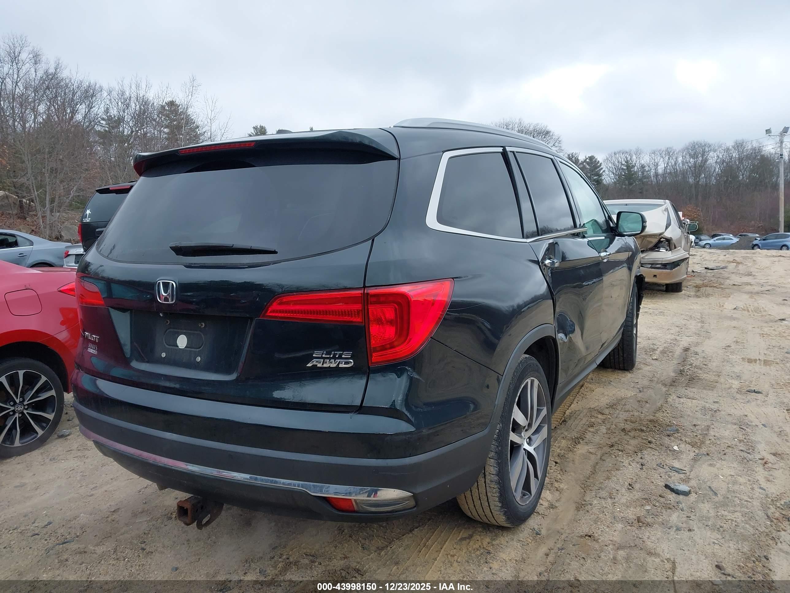 HONDA PILOT image 4