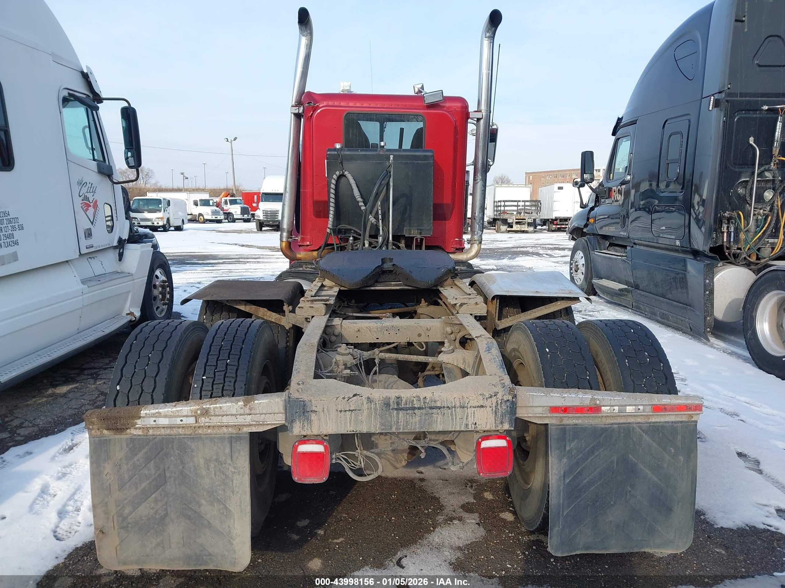 PETERBILT 378 image 8