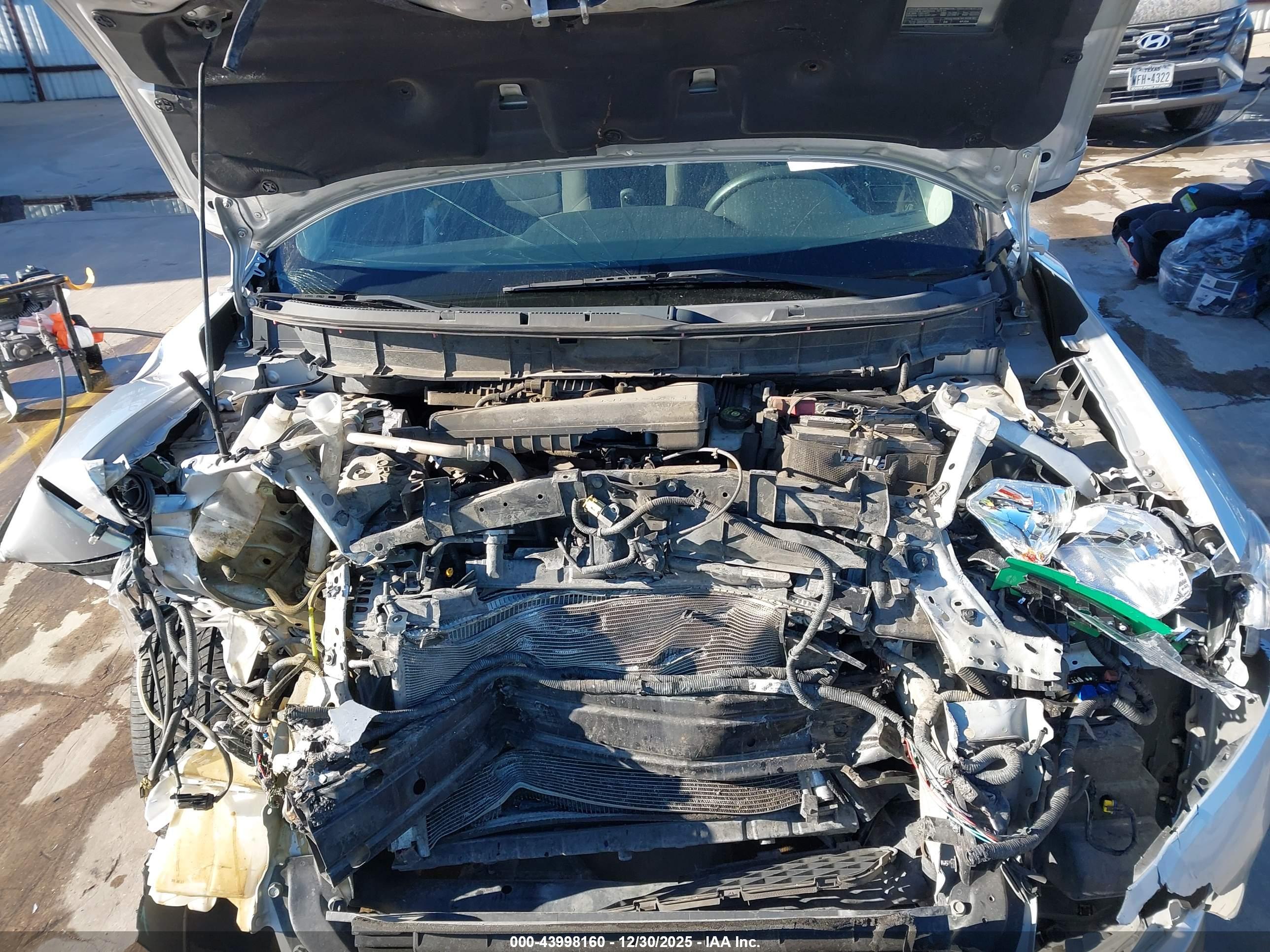 NISSAN ROGUE image 10