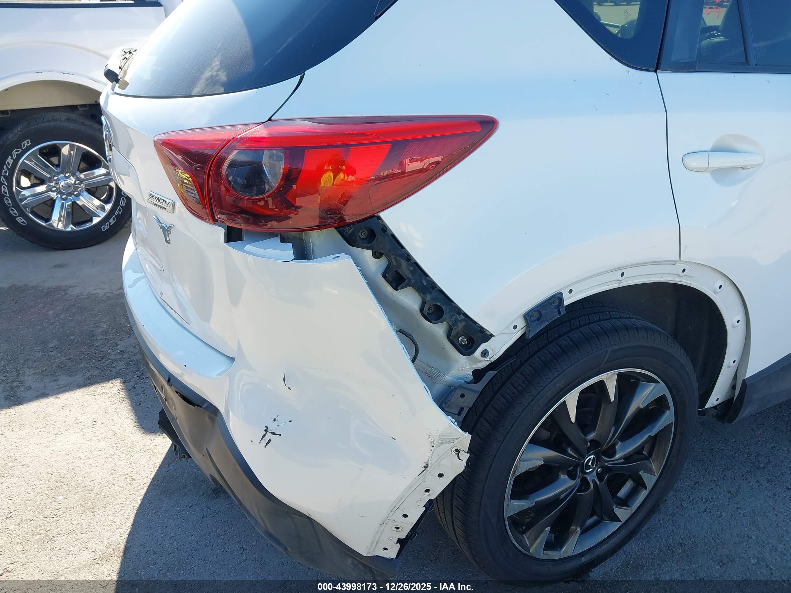 MAZDA CX-5 image 6