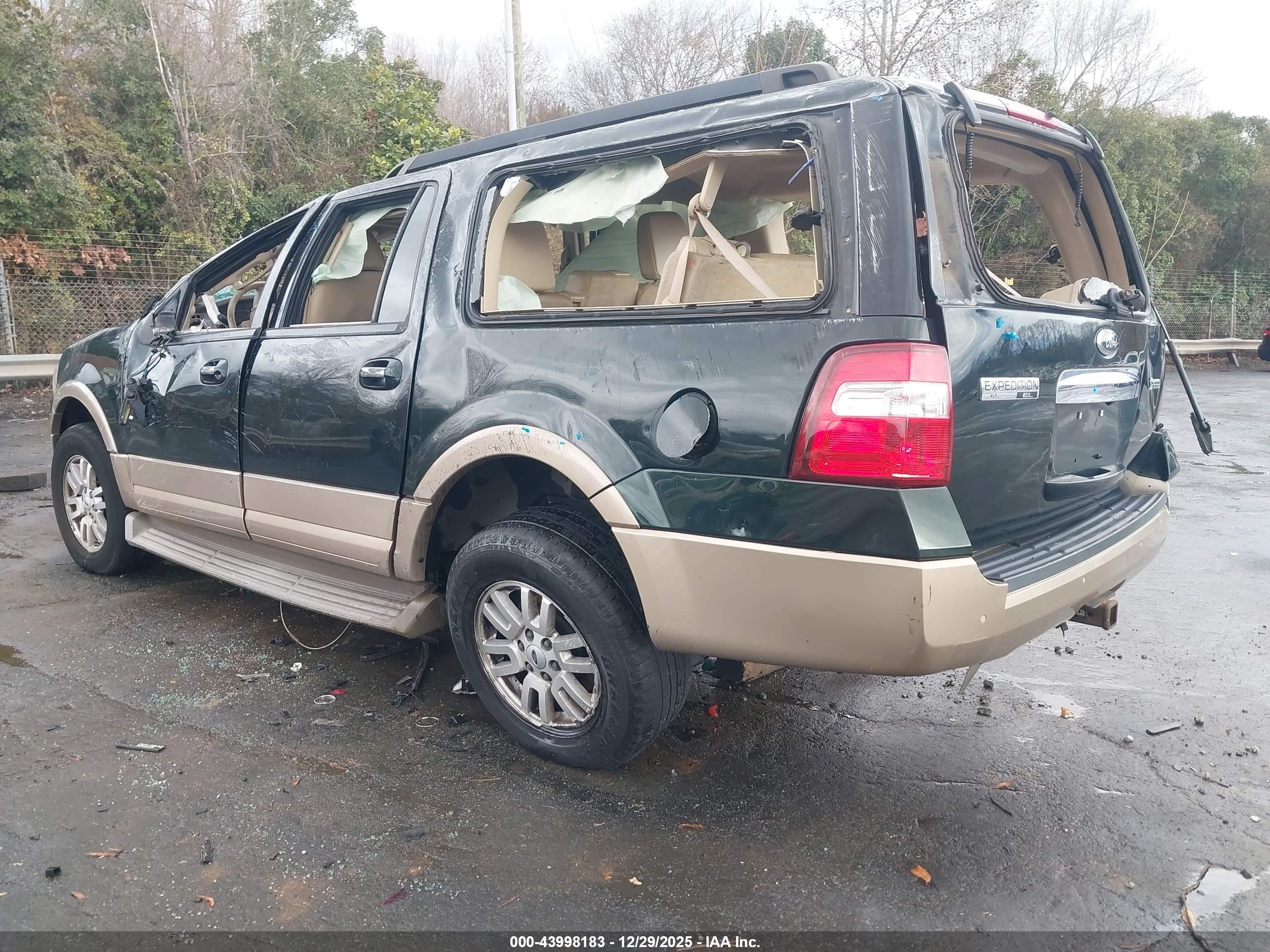 FORD EXPEDITION image 3