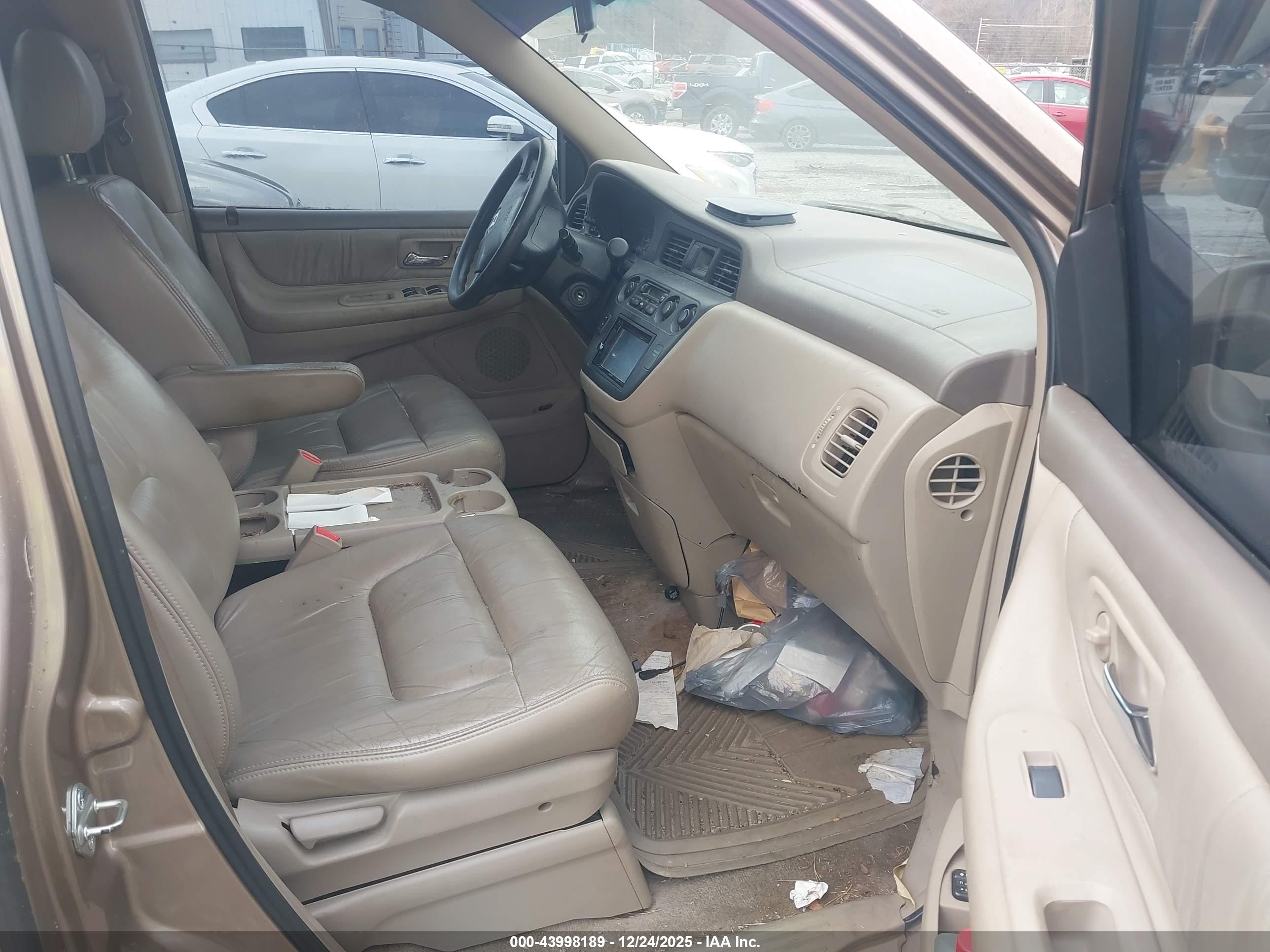 HONDA ODYSSEY image 5