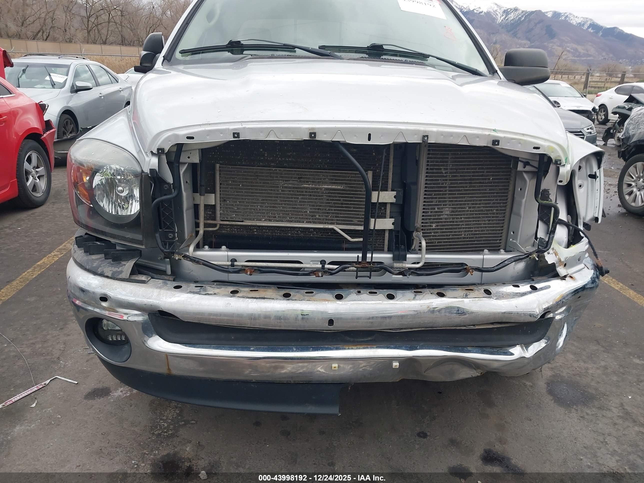 DODGE RAM image 6