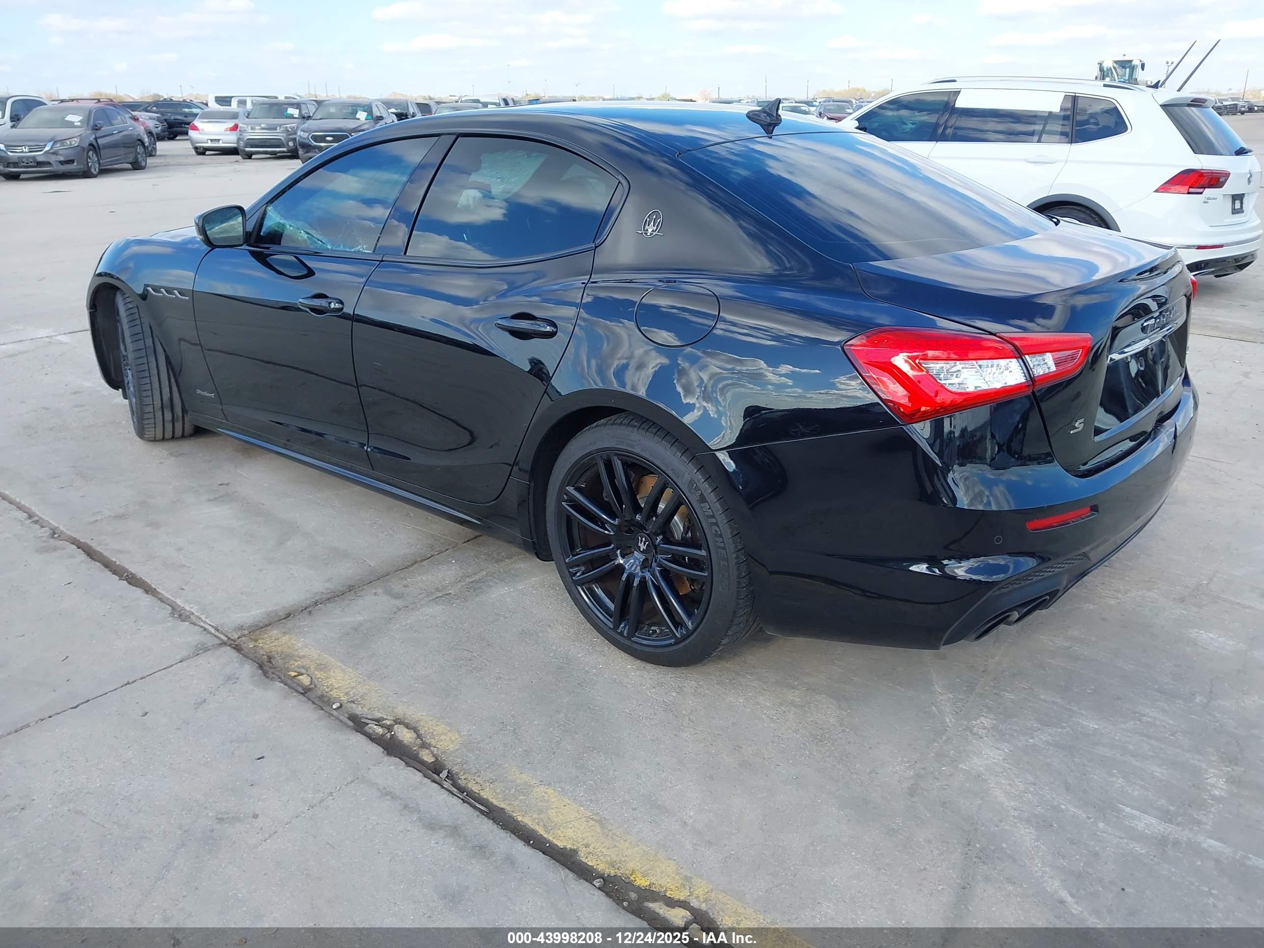 MASERATI GHIBLI image 3