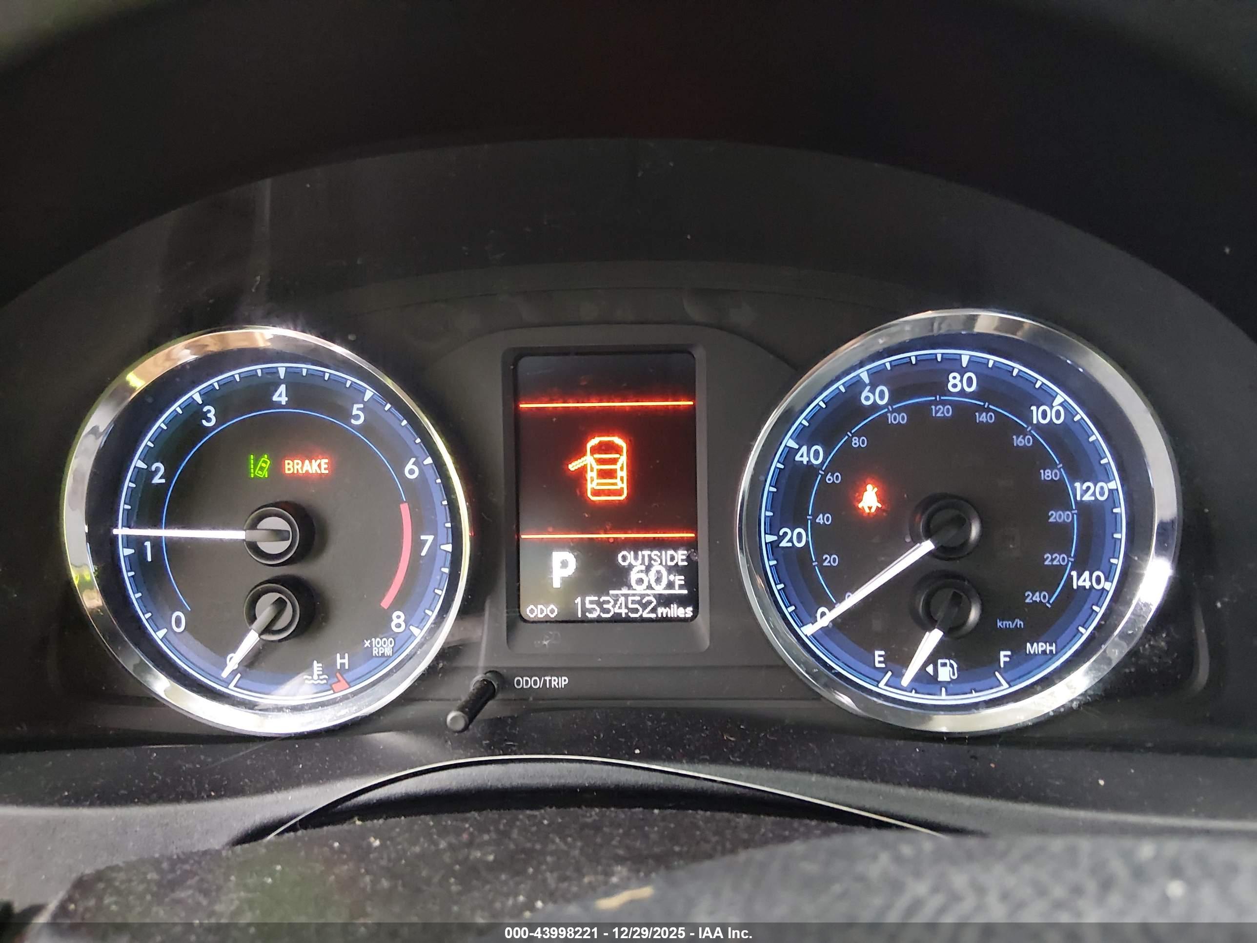 TOYOTA COROLLA image 7