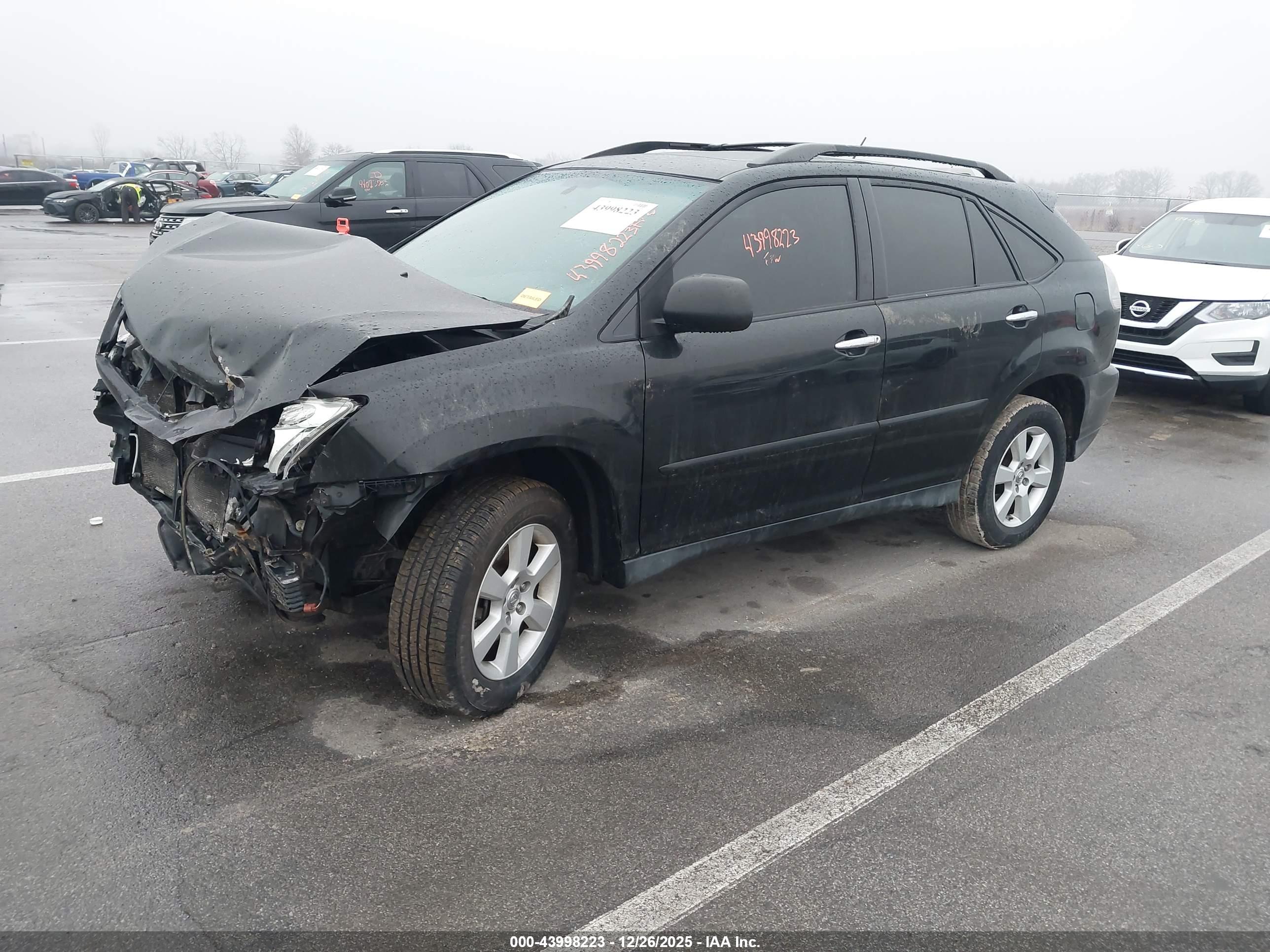 LEXUS RX image 2