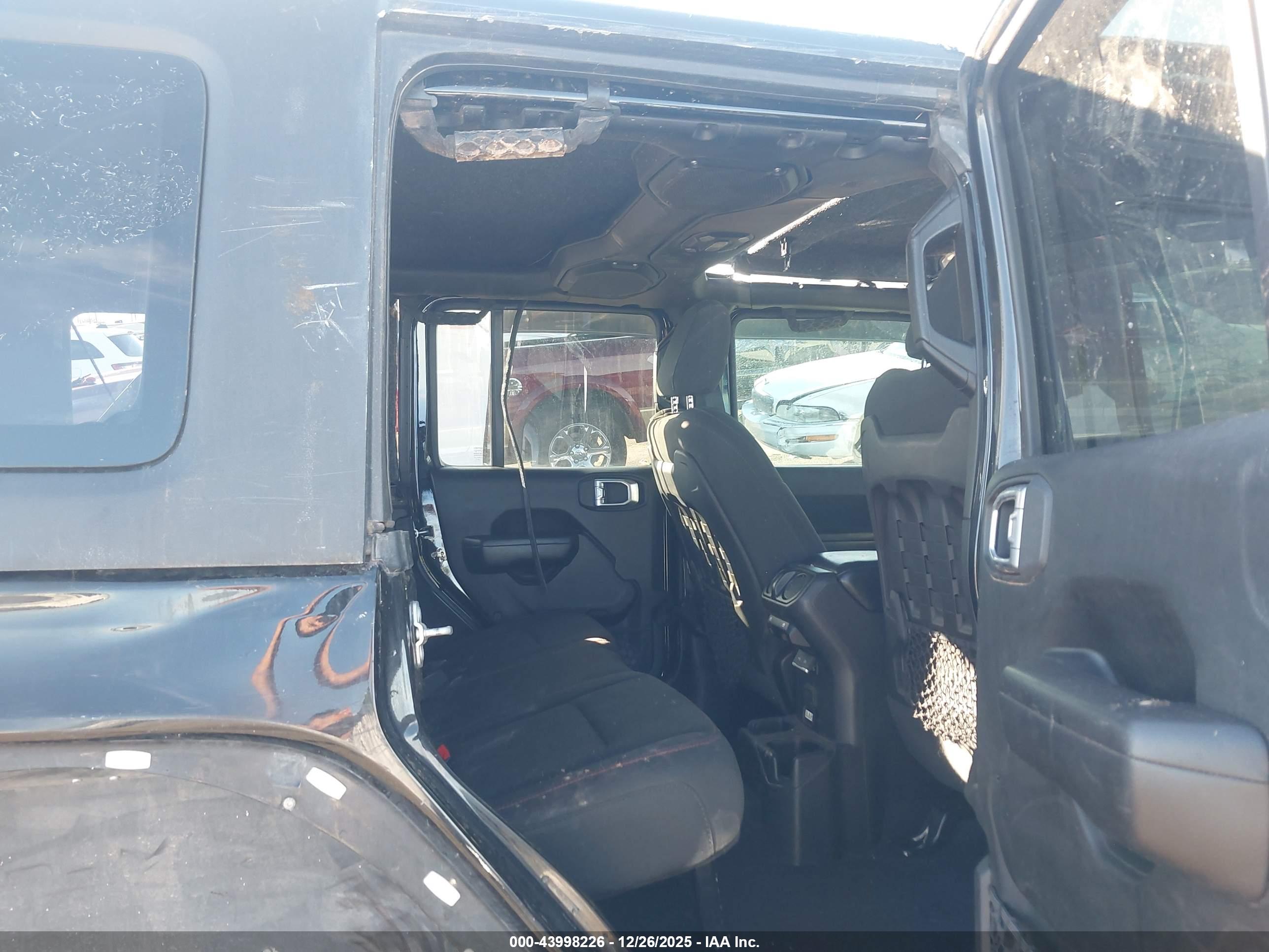 JEEP WRANGLER image 8