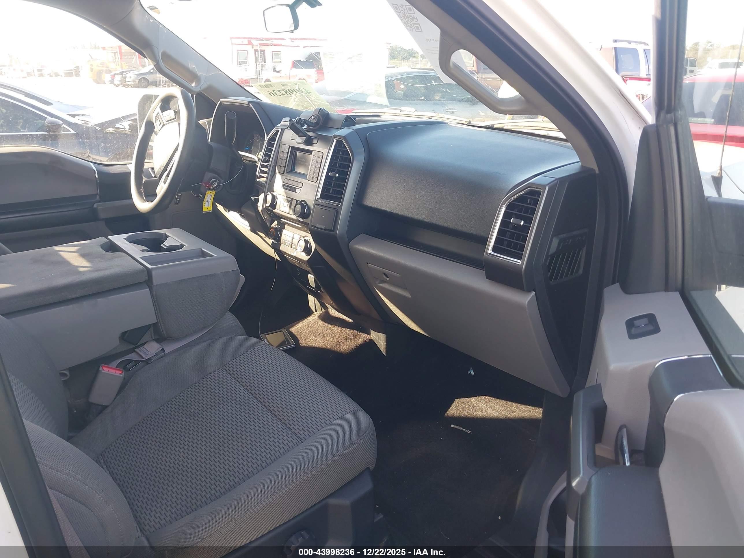 FORD F-150 image 5
