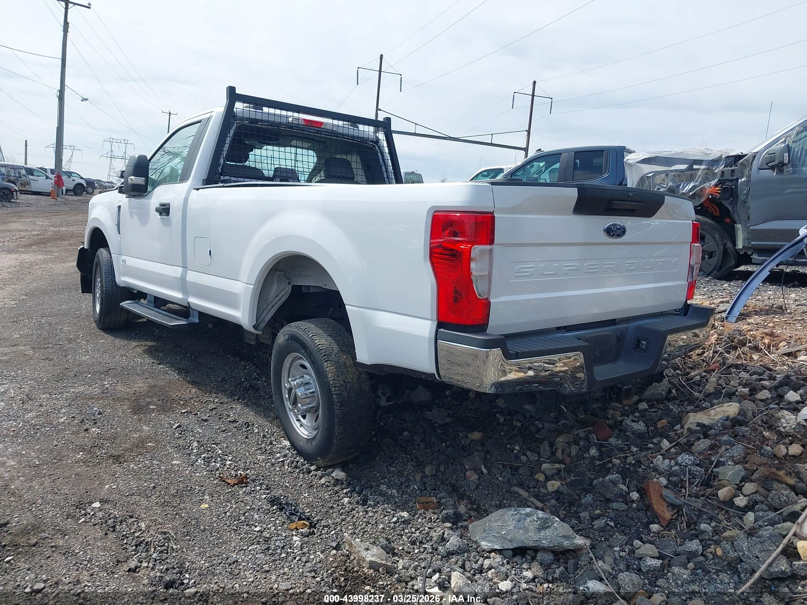 FORD F-350 image 3