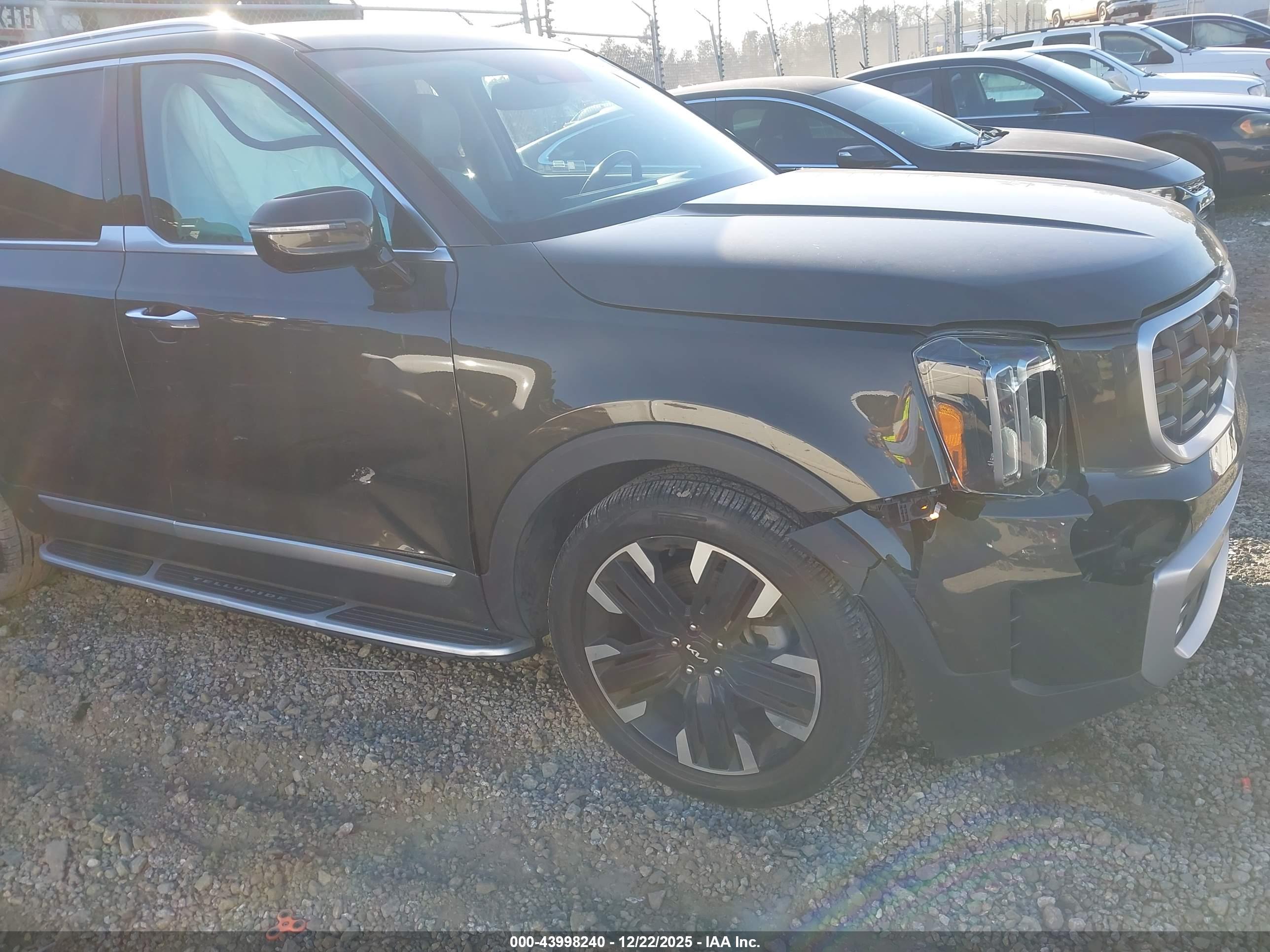 KIA TELLURIDE image 6