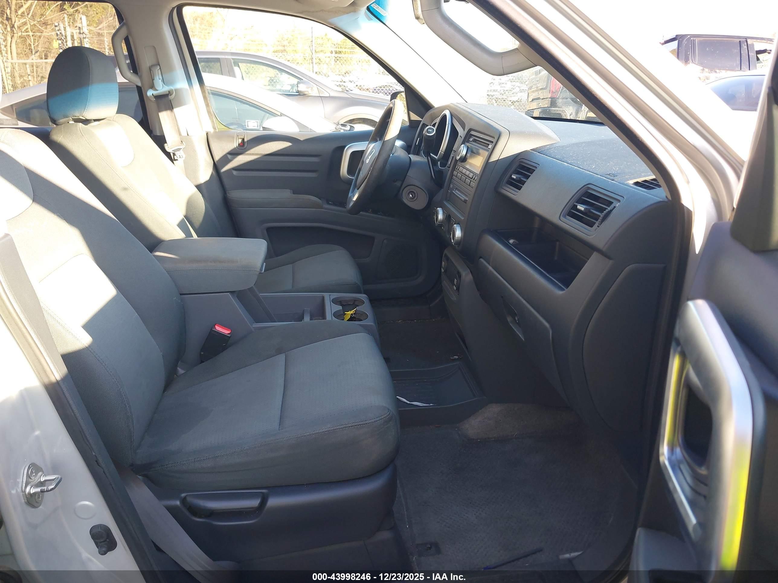 HONDA RIDGELINE image 5