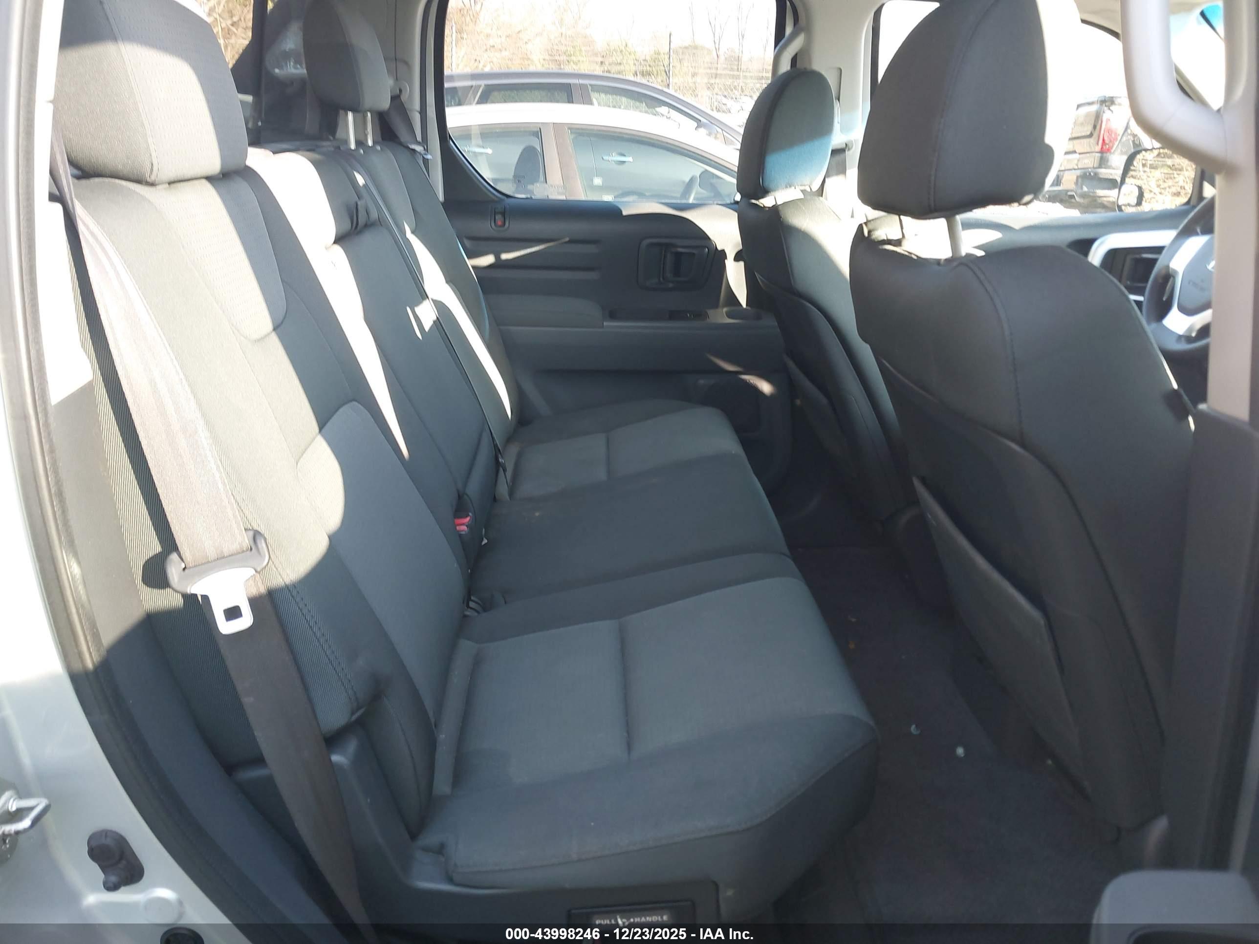 HONDA RIDGELINE image 8