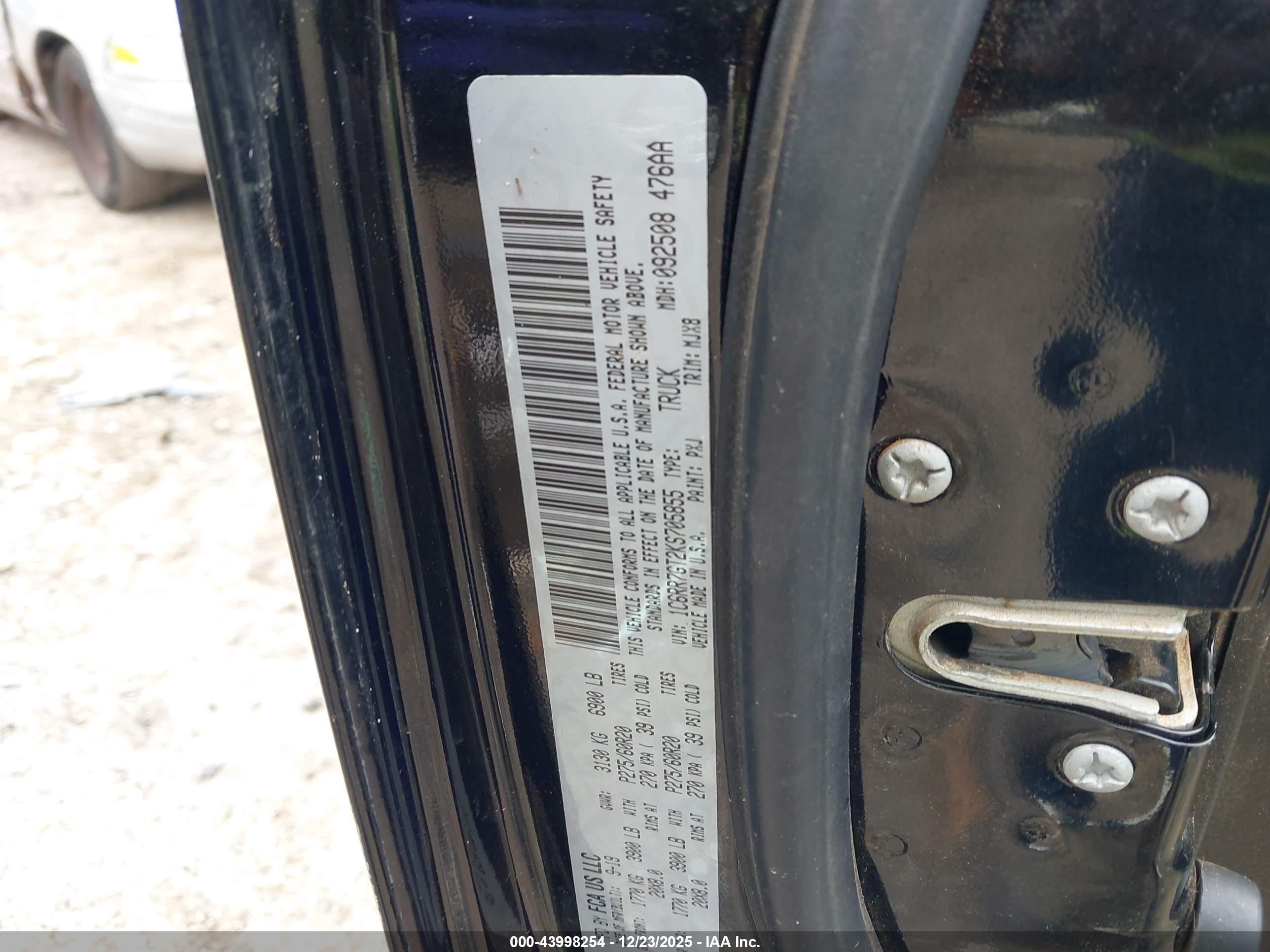 RAM 1500 image 9