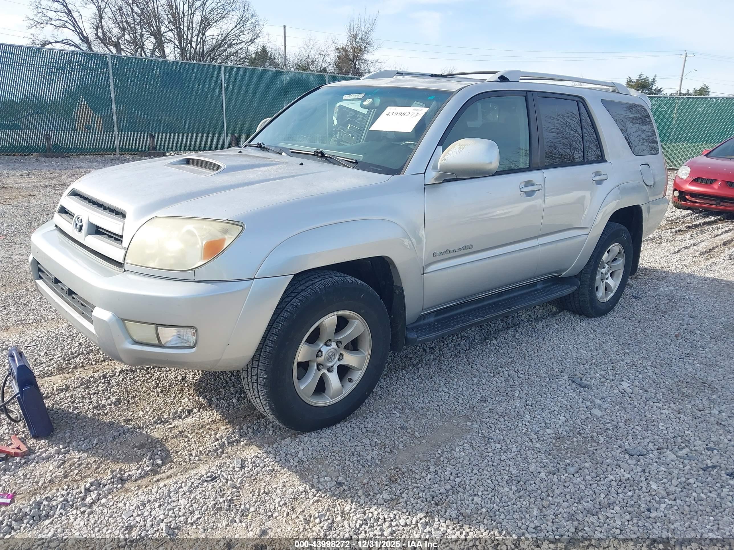 TOYOTA 4RUNNER image 2