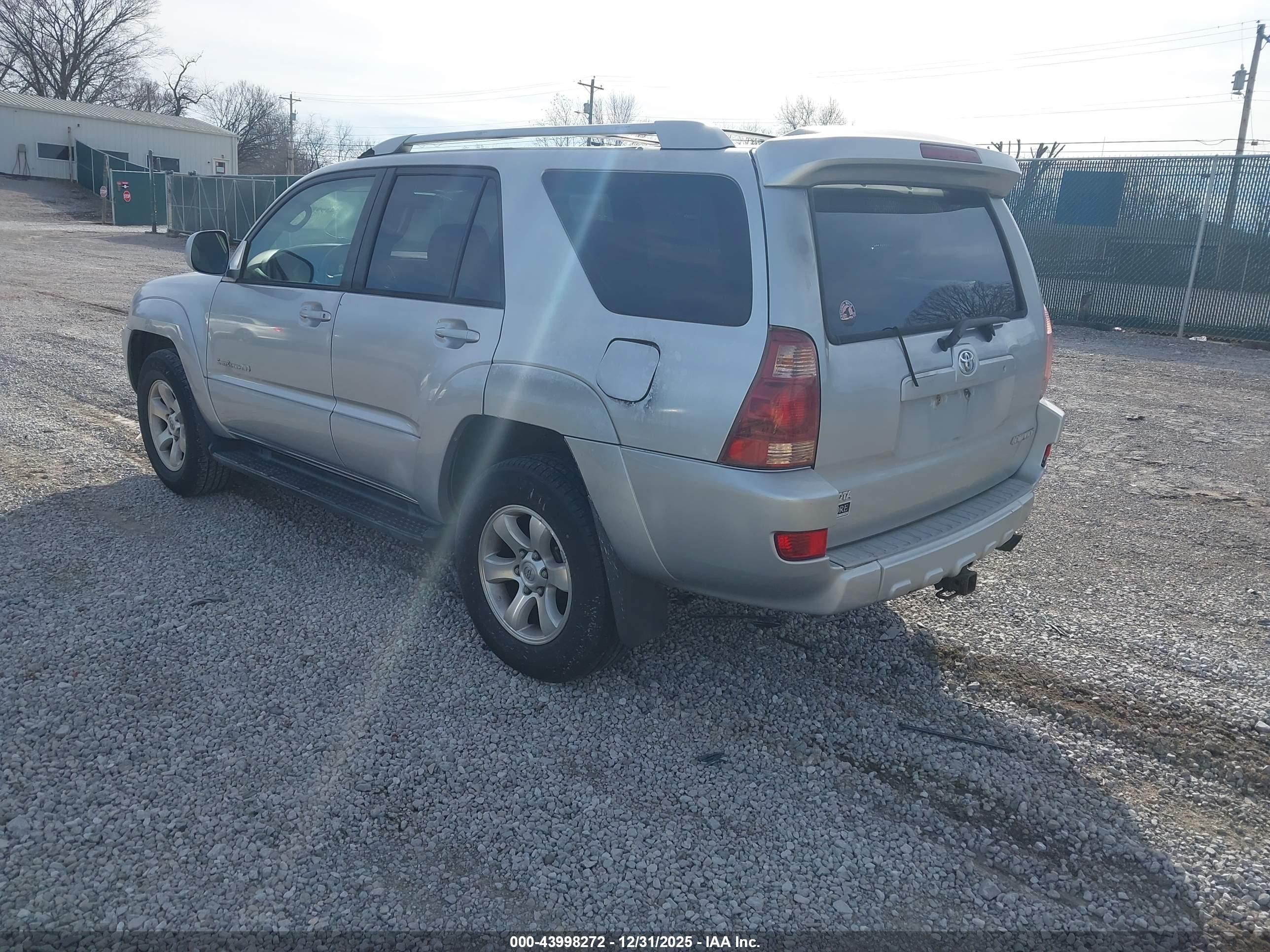 TOYOTA 4RUNNER image 3