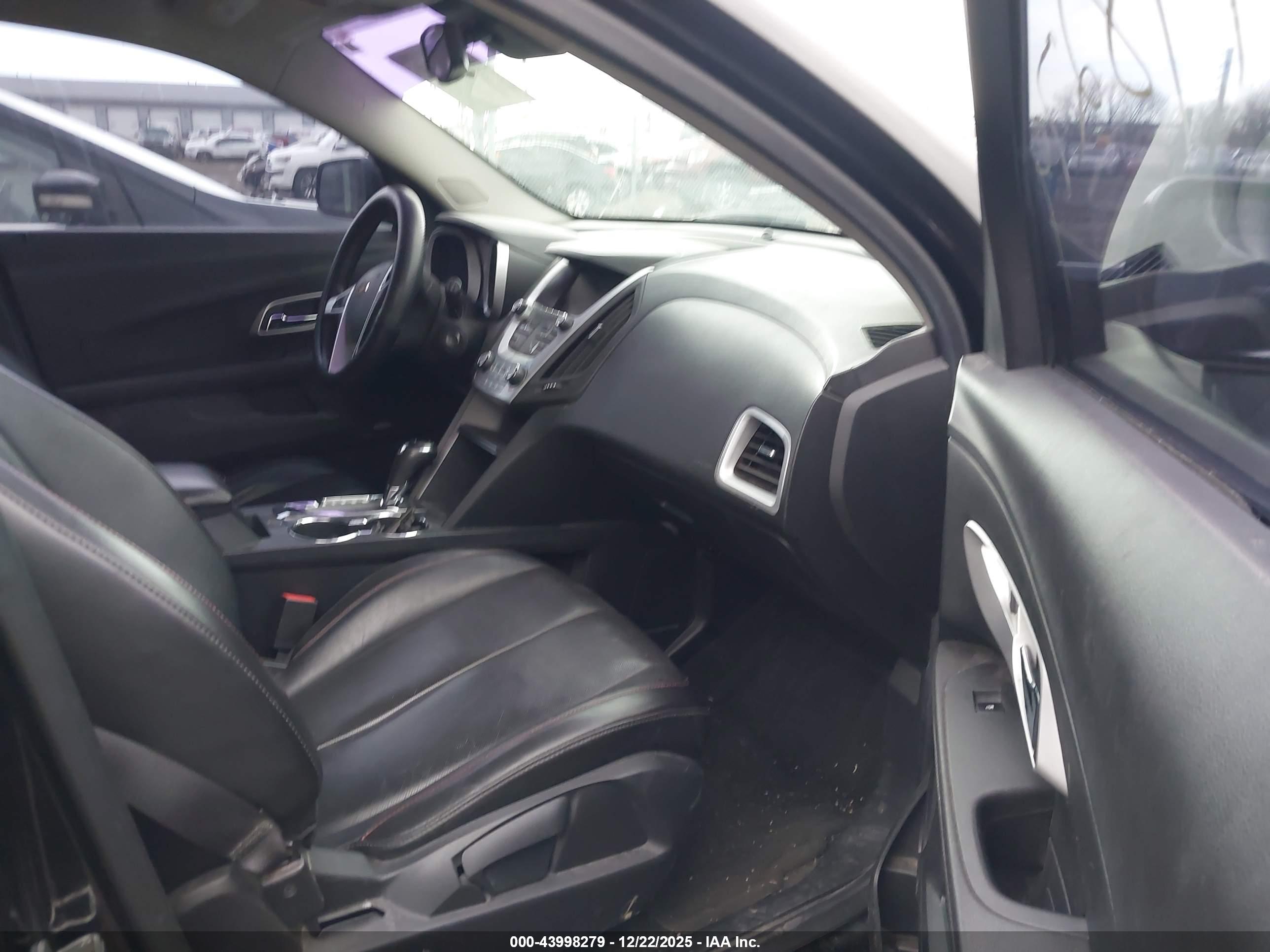 CHEVROLET EQUINOX image 5