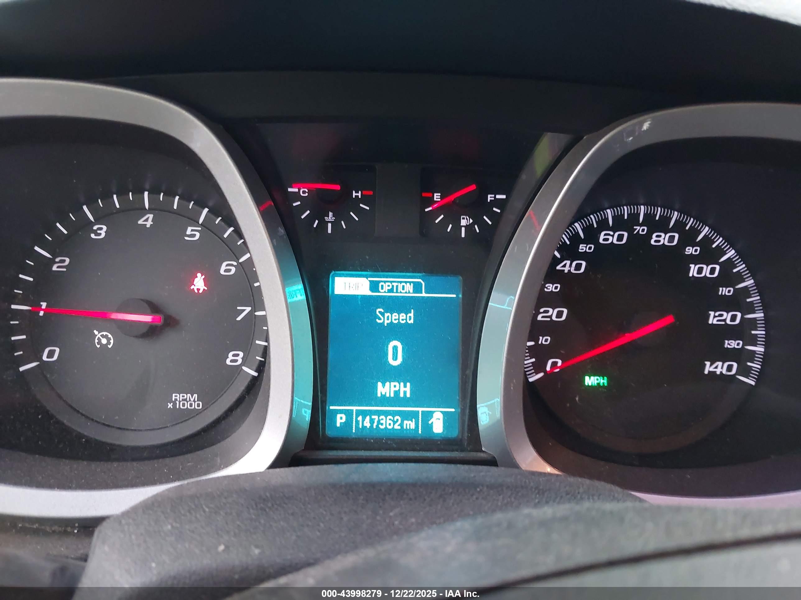 CHEVROLET EQUINOX image 7
