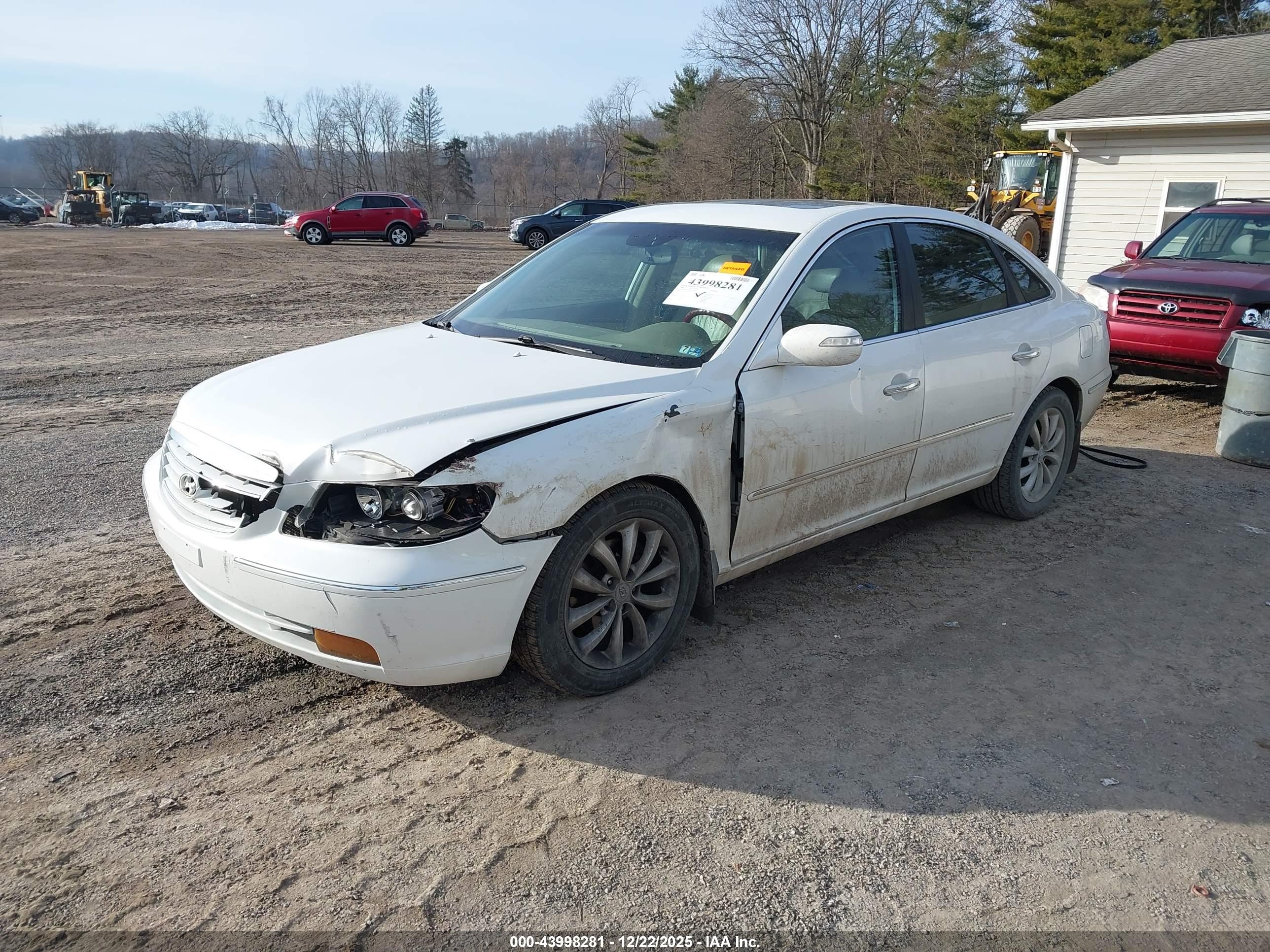 HYUNDAI AZERA image 2