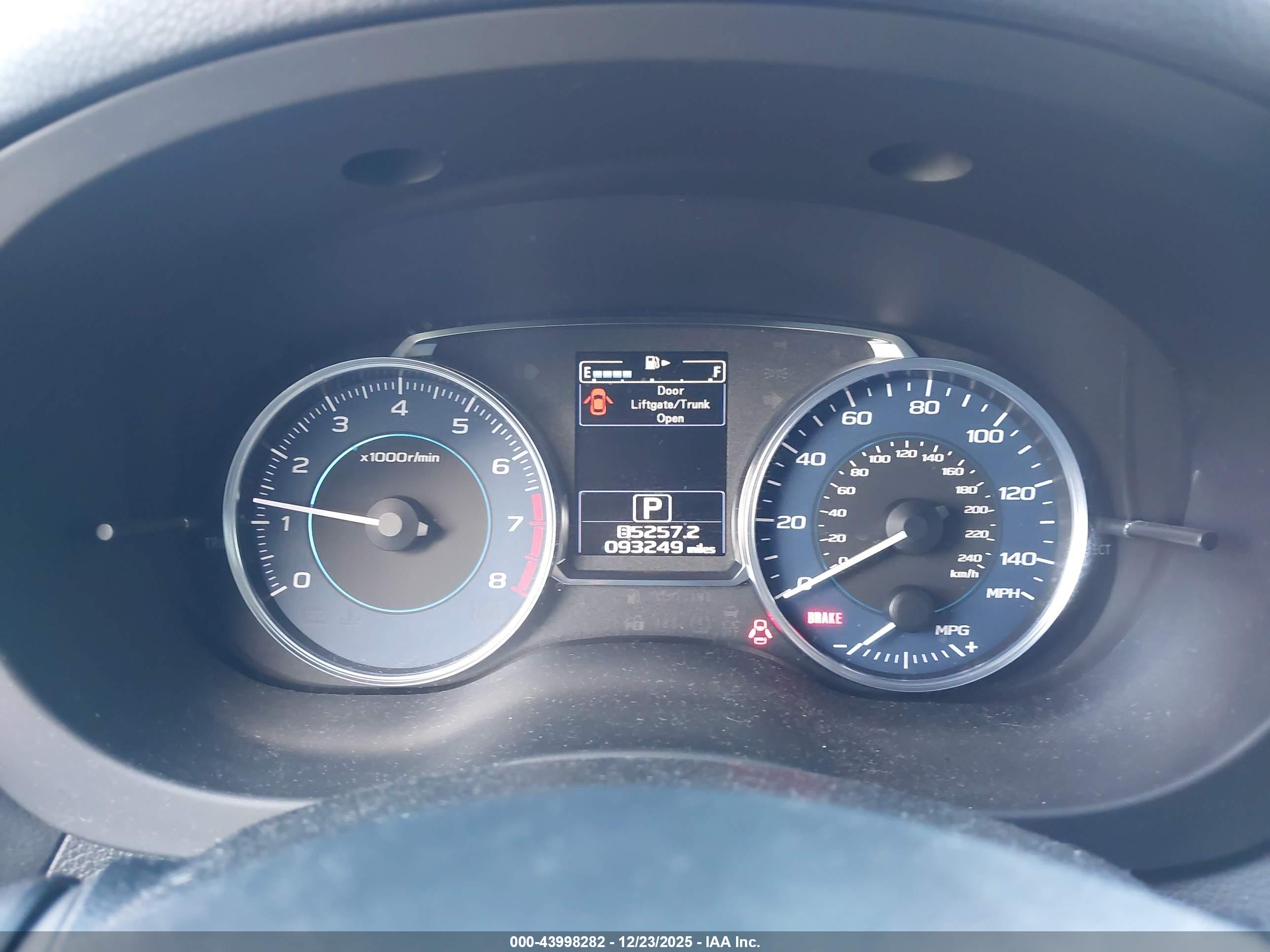 SUBARU CROSSTREK image 7