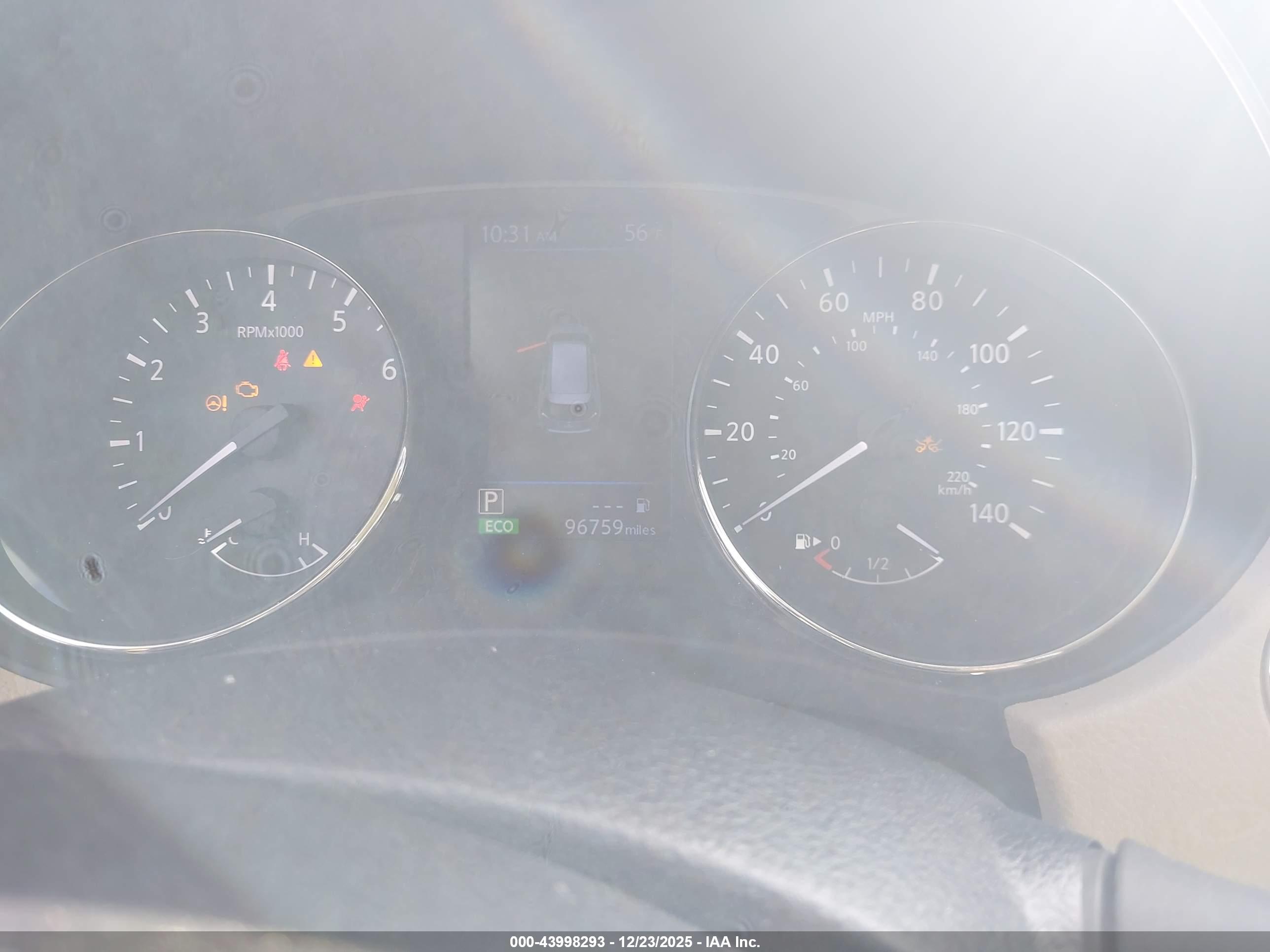 NISSAN ROGUE image 7