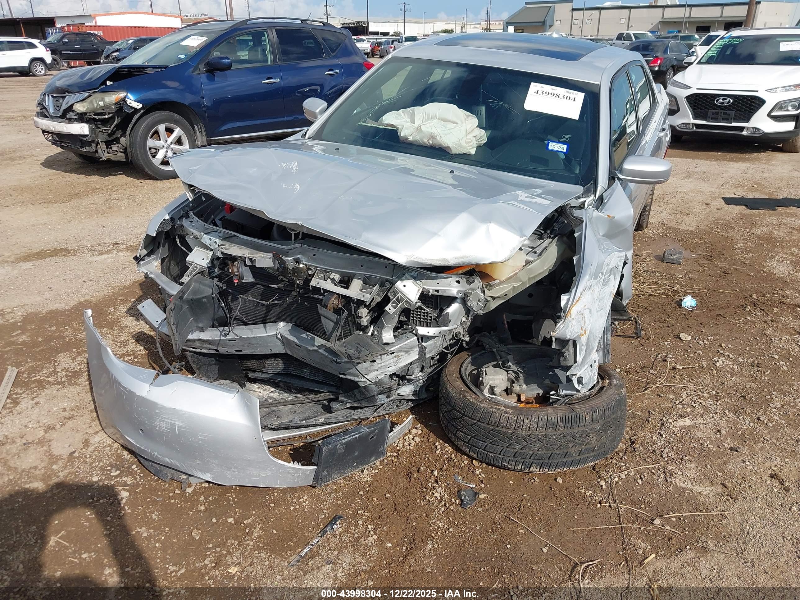 CHRYSLER 300 image 6