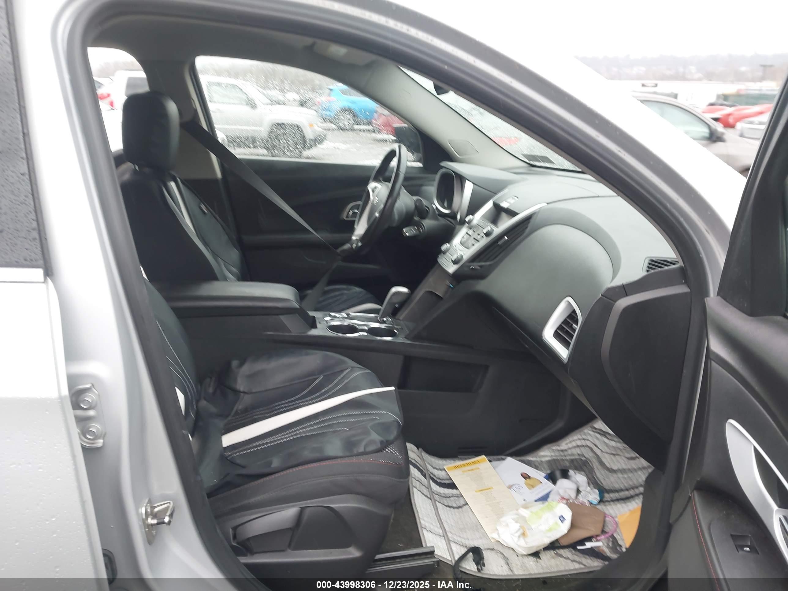 CHEVROLET EQUINOX image 5