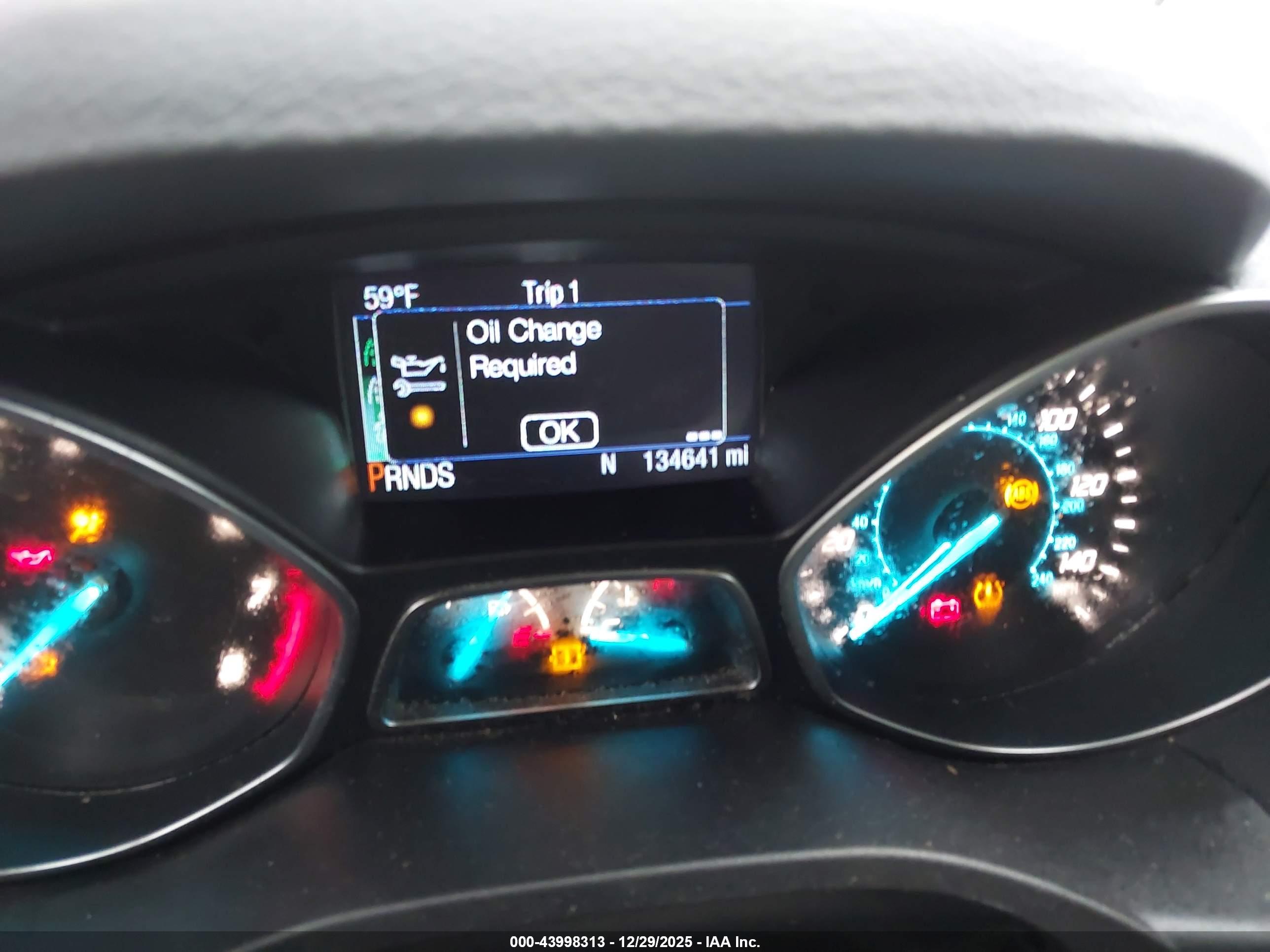 FORD ESCAPE image 7