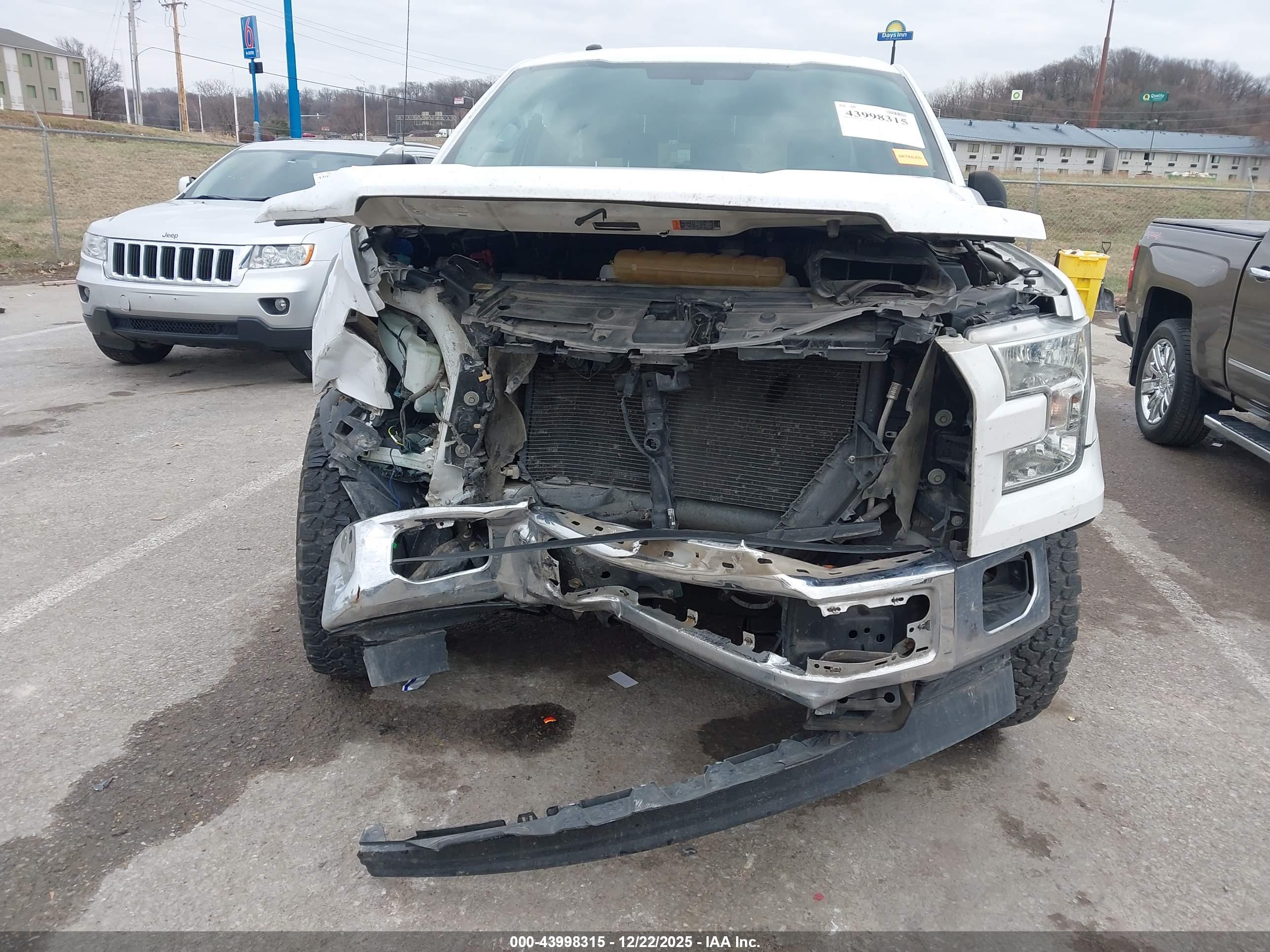 FORD F-150 image 6