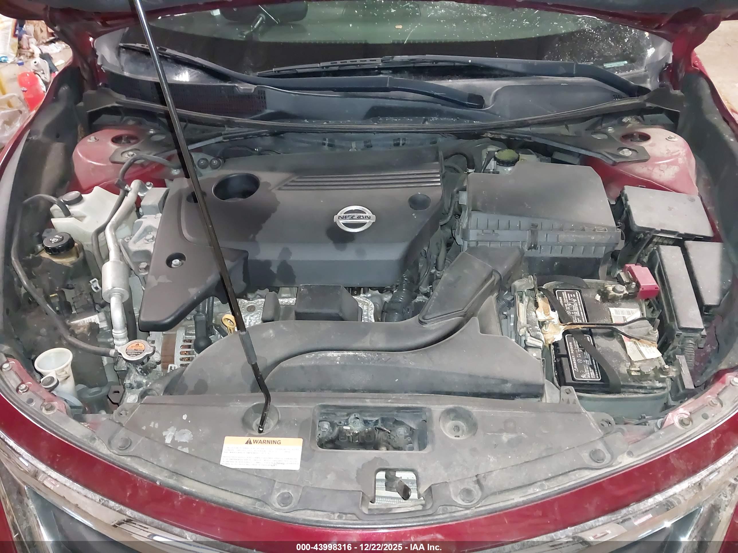 NISSAN ALTIMA image 10